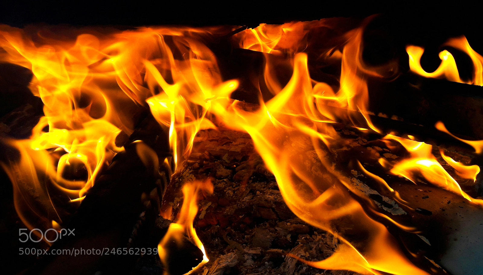Samsung Galaxy J7 sample photo. Fire photography
