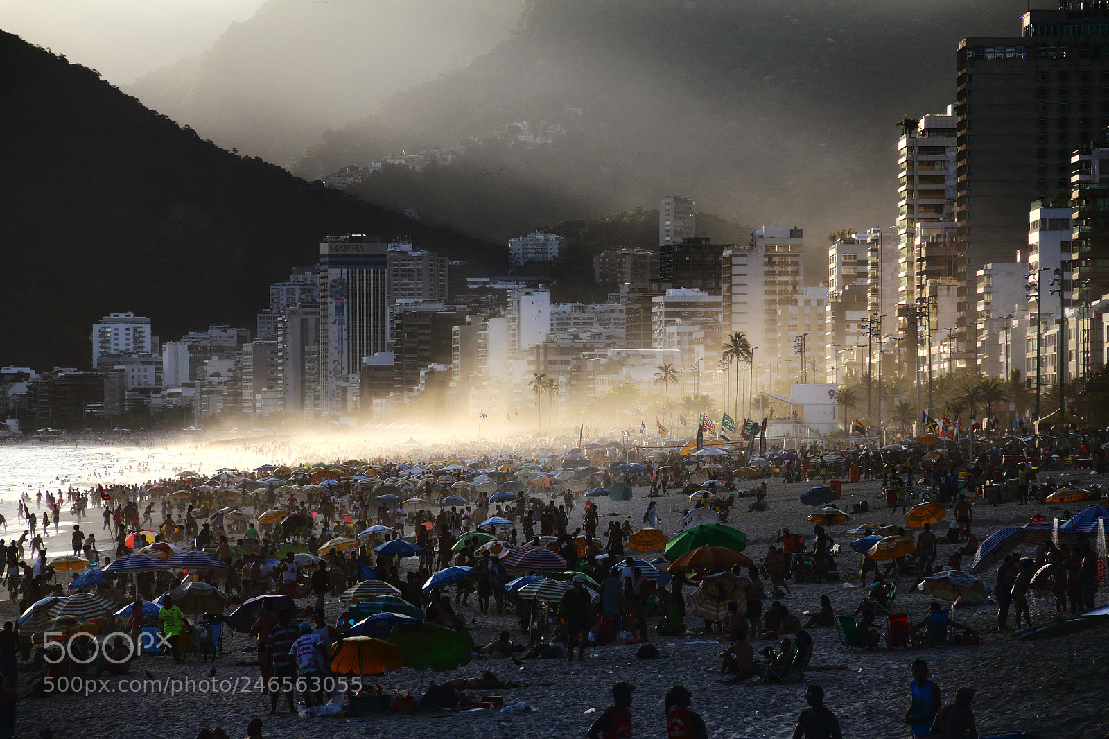 Canon EOS 60D sample photo. Dramaticbeach|rio de janeiro photography