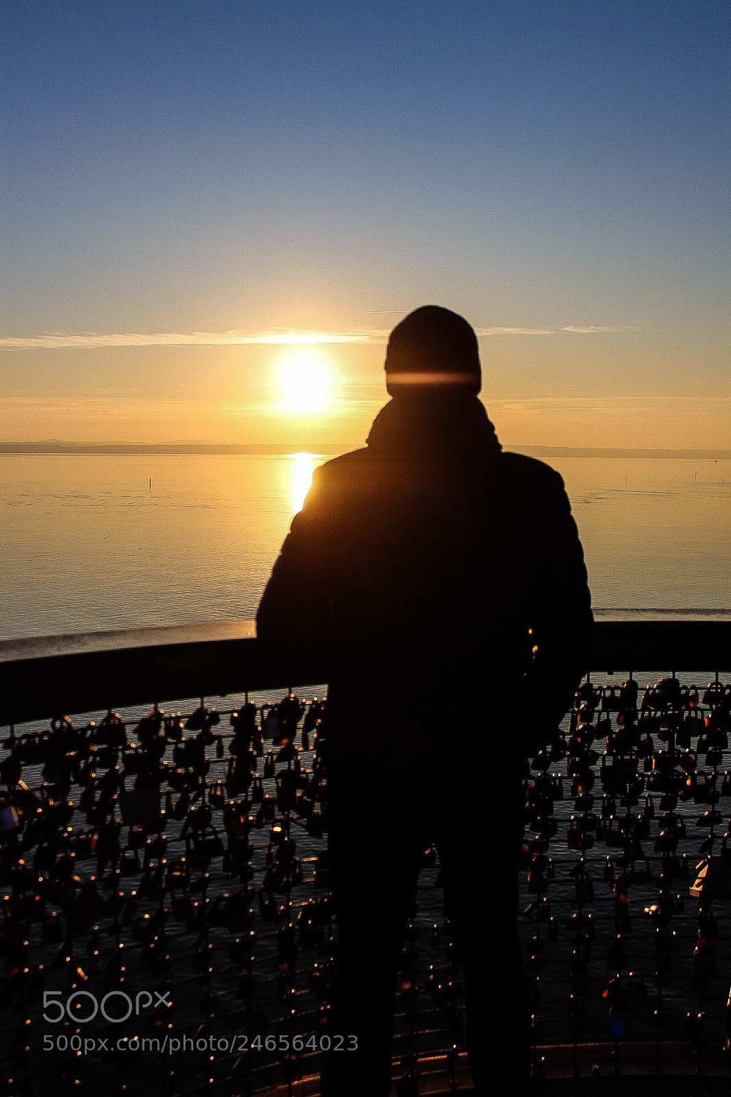 Canon EOS 1300D (EOS Rebel T6 / EOS Kiss X80) sample photo. Selfie sunset photography