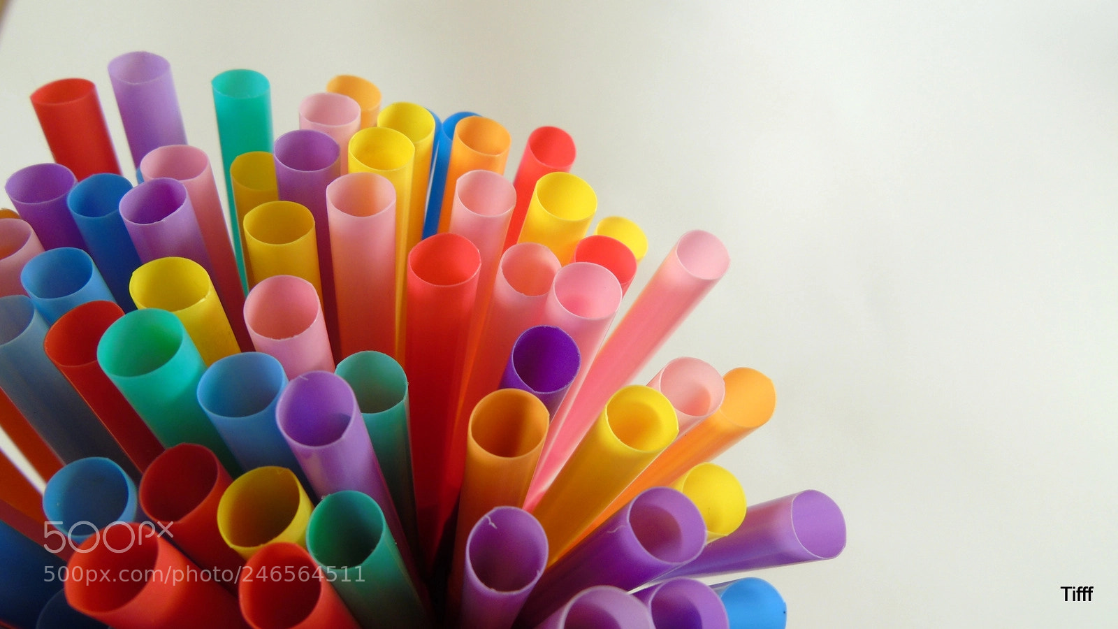 Sony Cyber-shot DSC-H400 sample photo. Colors photography