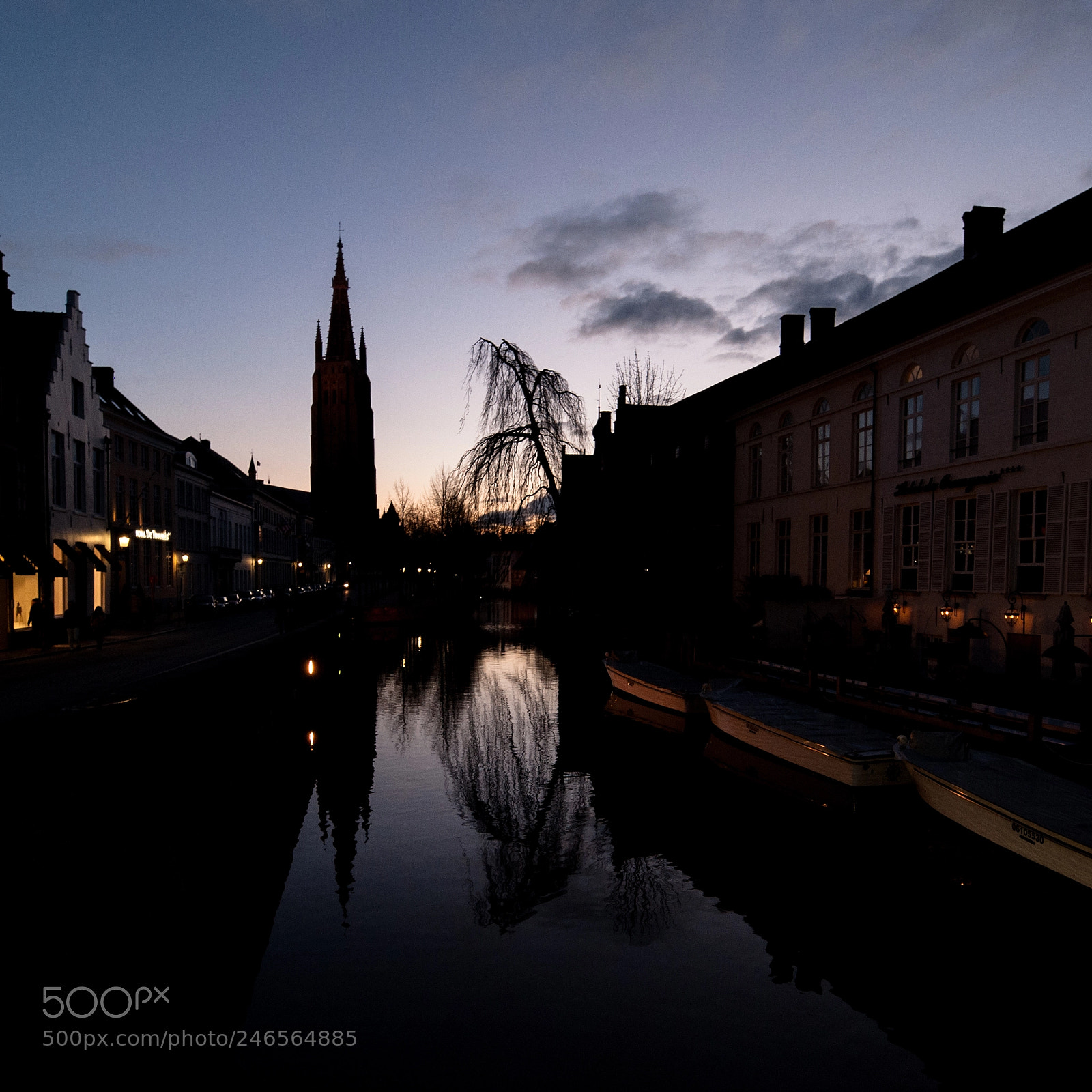 Nikon D700 sample photo. Dusk in brugge photography