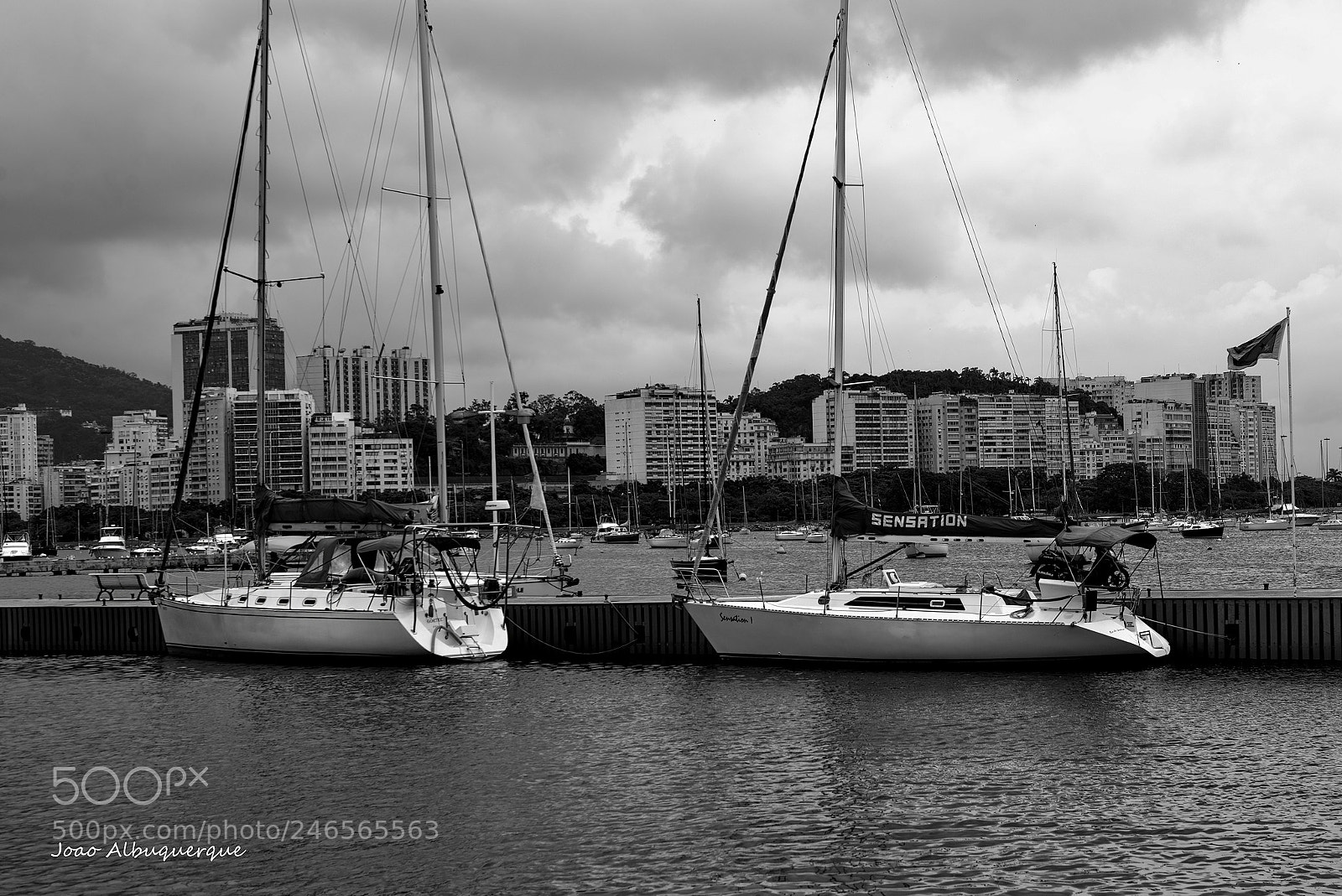 Nikon D600 sample photo. Cloudy afternoon in b photography
