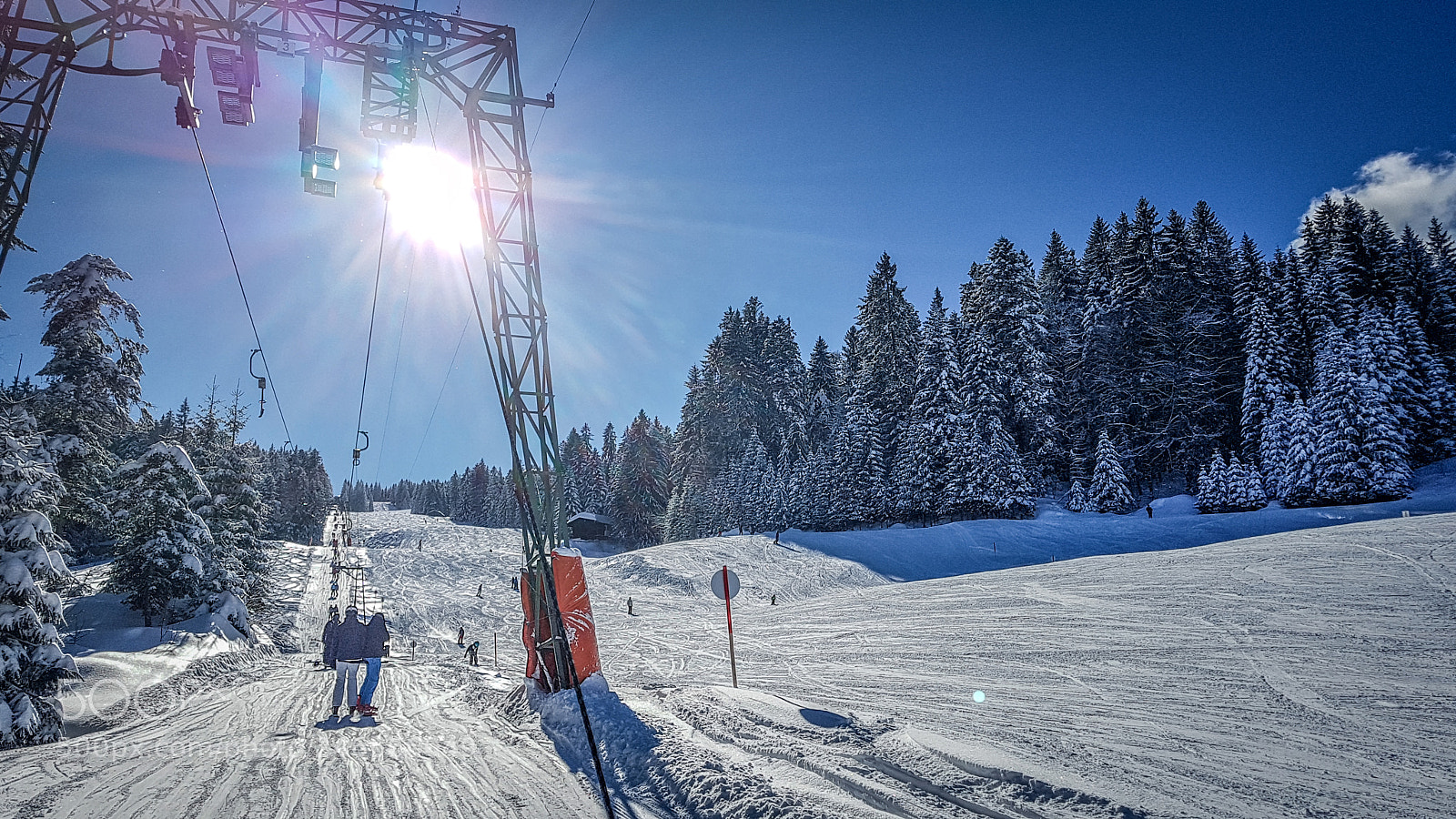 Samsung Galaxy S7 Edge sample photo. Wintery ski slope and photography