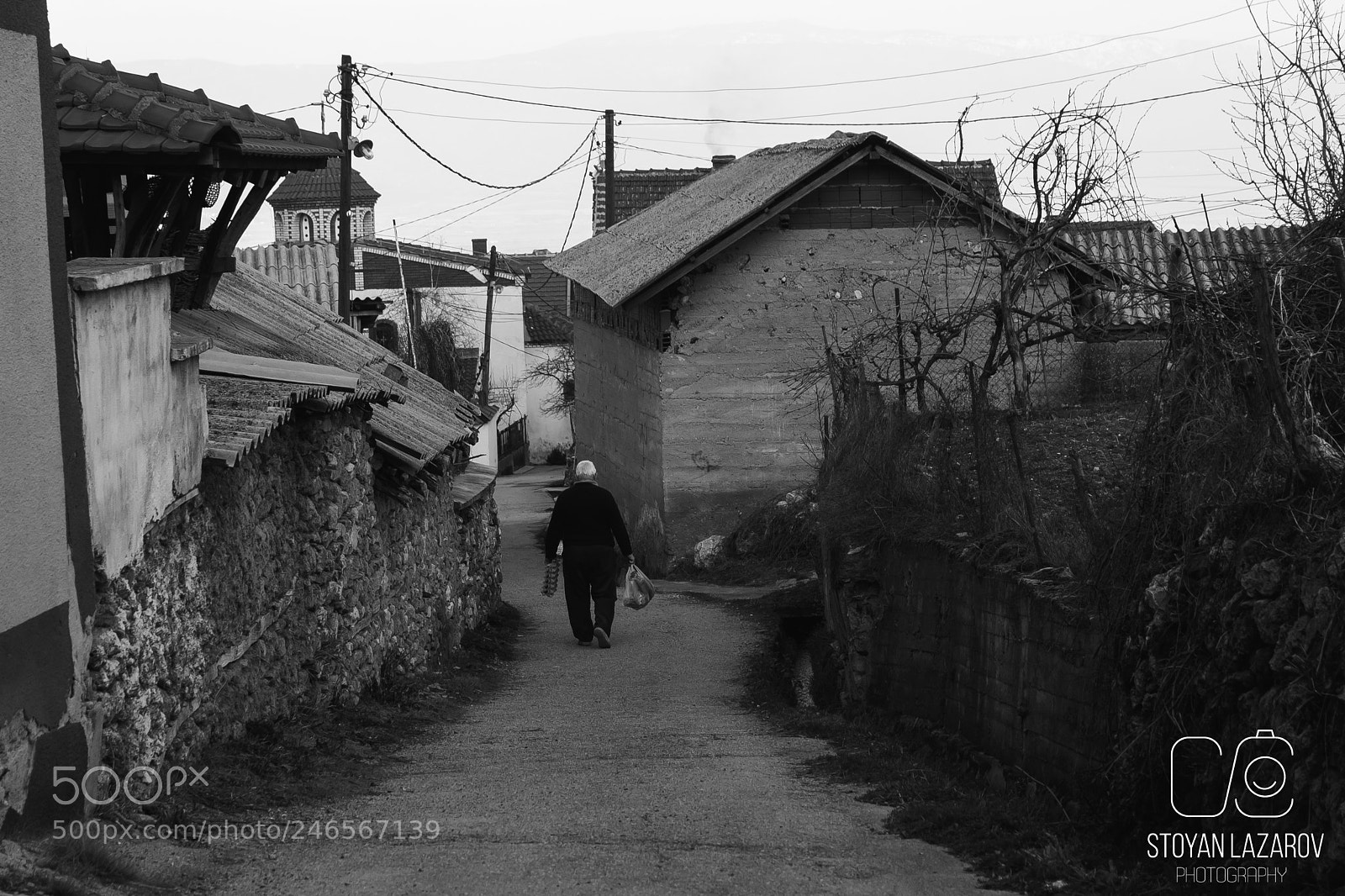 Canon EOS 1300D (EOS Rebel T6 / EOS Kiss X80) sample photo. Black&white try photography