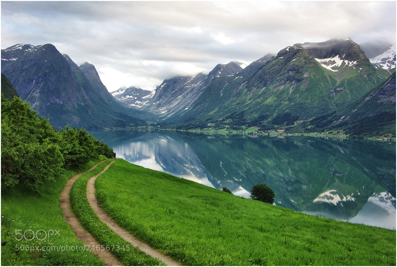Pentax K200D sample photo. Strynsvatnet photography