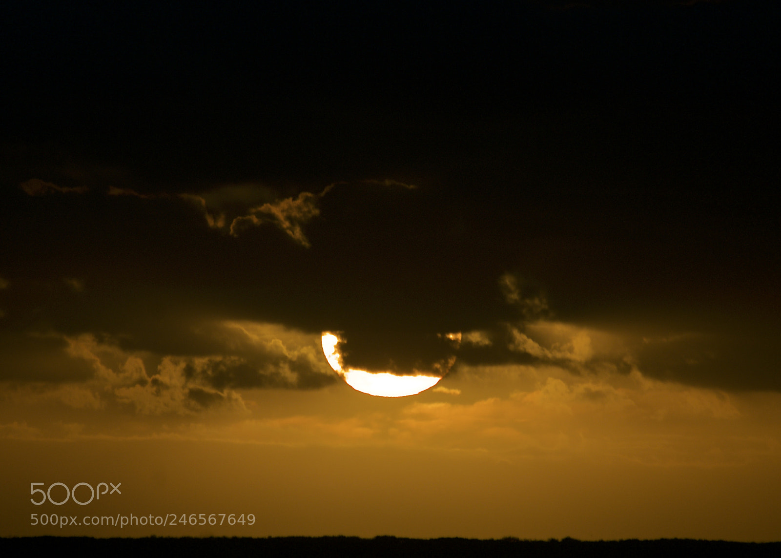 Nikon D300 sample photo. Moody sunrise. photography
