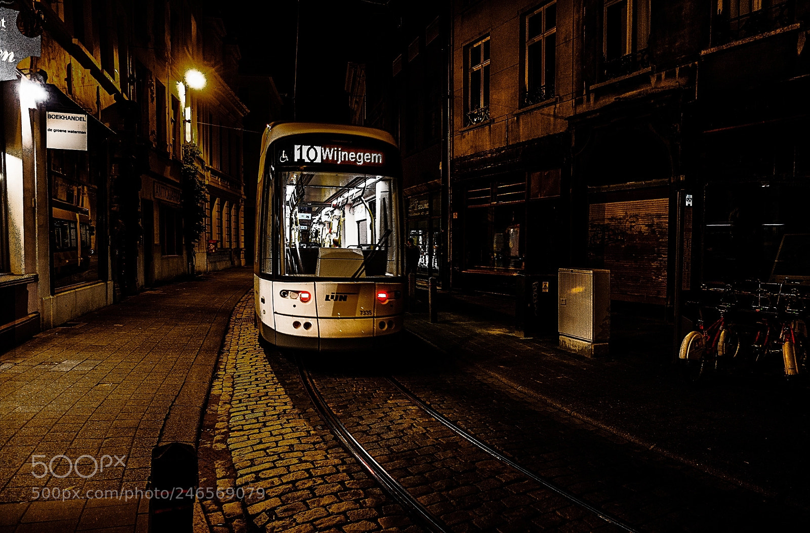 Sony Cyber-shot DSC-RX100 IV sample photo. Antwerp trolly photography