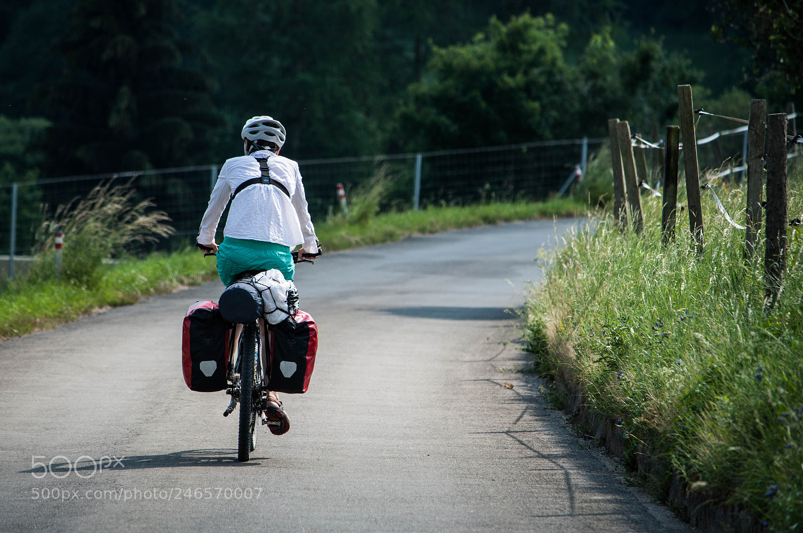 Nikon D90 sample photo. Bicycle tourer photography
