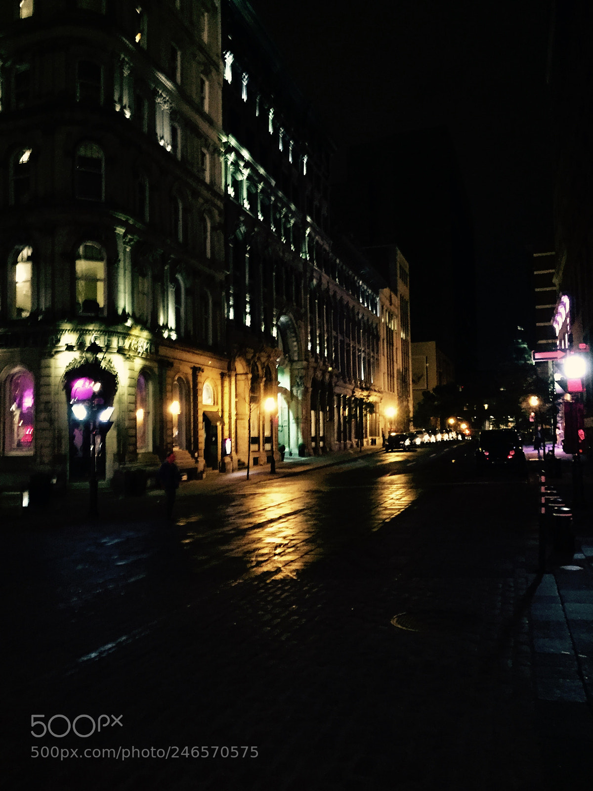 Apple iPhone 6 sample photo. Night photography