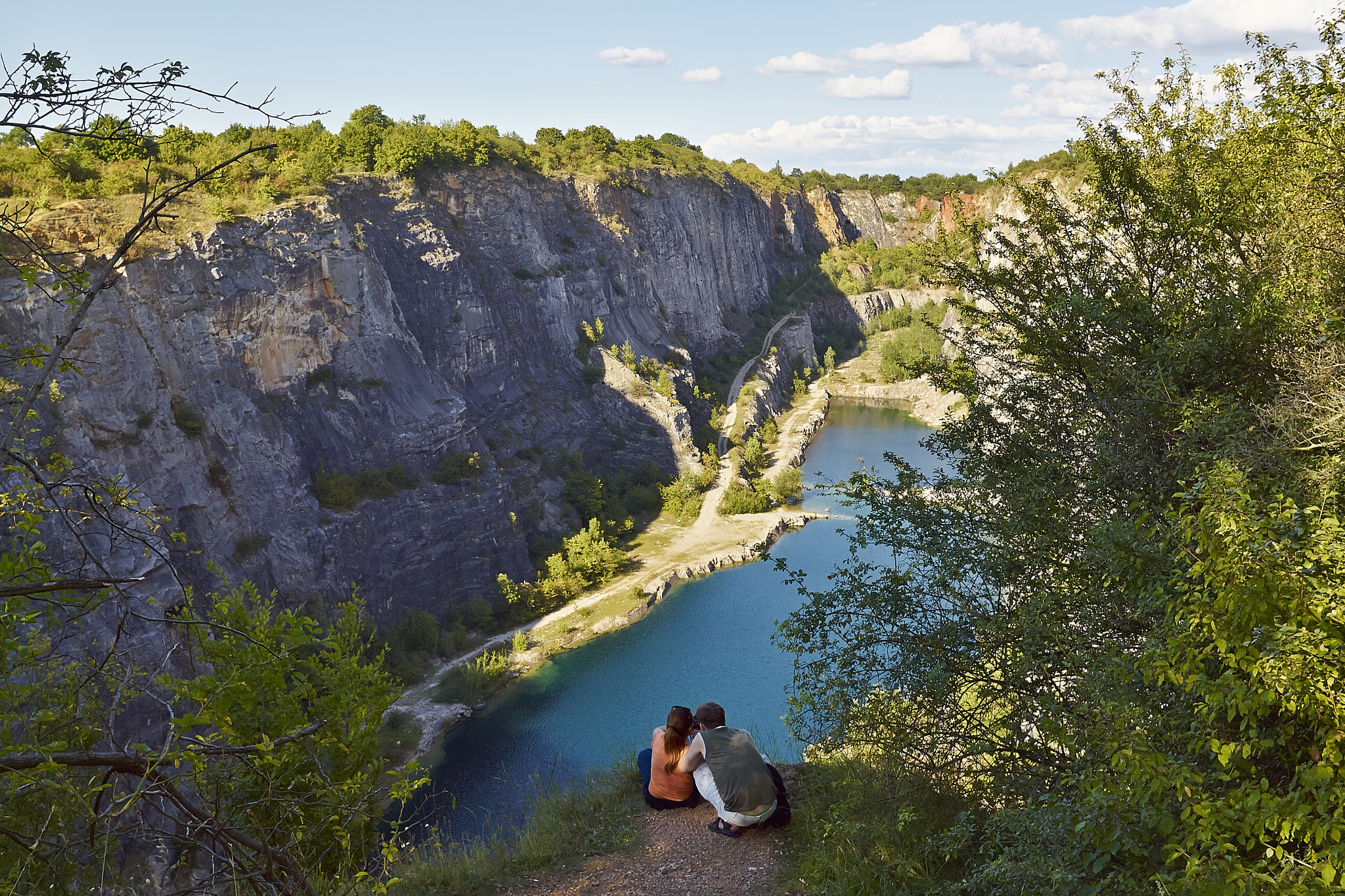 Olympus E-600 (EVOLT E-600) sample photo. Romantic view at velká amerika (abandoned quarry) photography