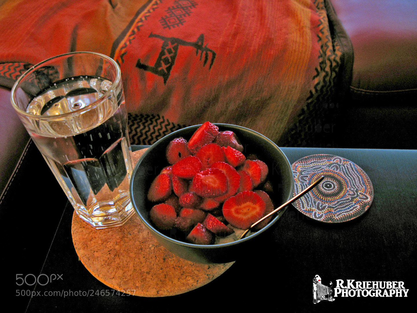 Canon POWERSHOT G9 sample photo. Px strawberry and water photography