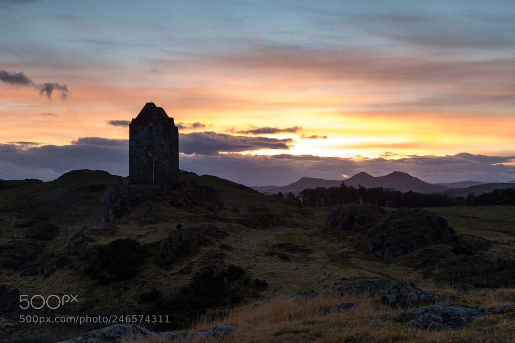 Canon EOS 6D sample photo. Smailholm tower, scottish borders photography