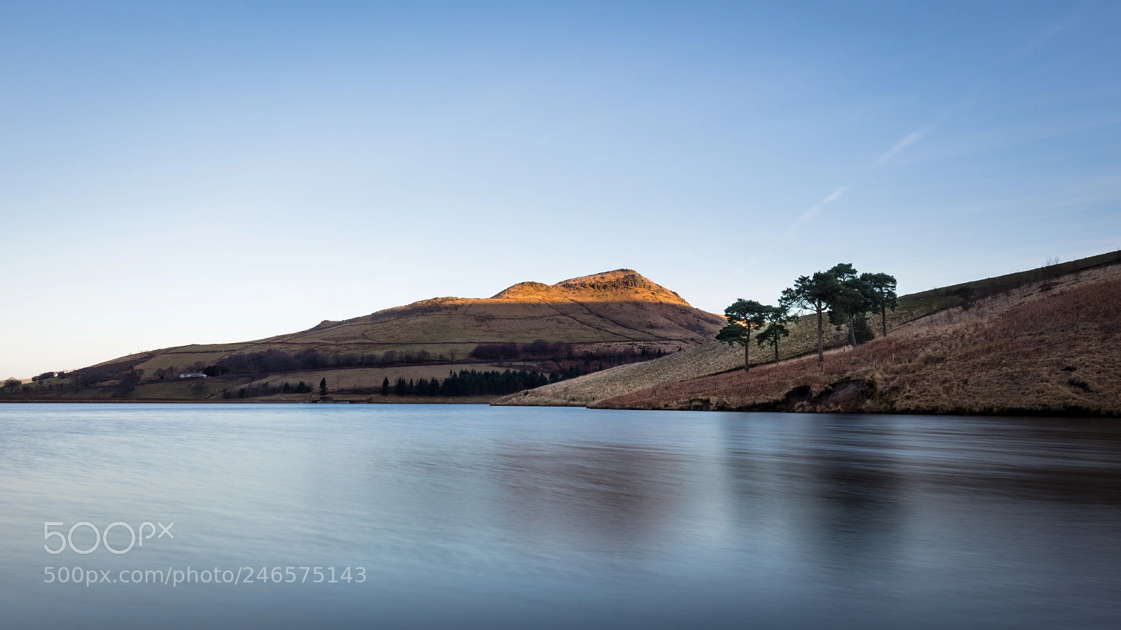Canon EOS 5DS R sample photo. Dovestone first light photography