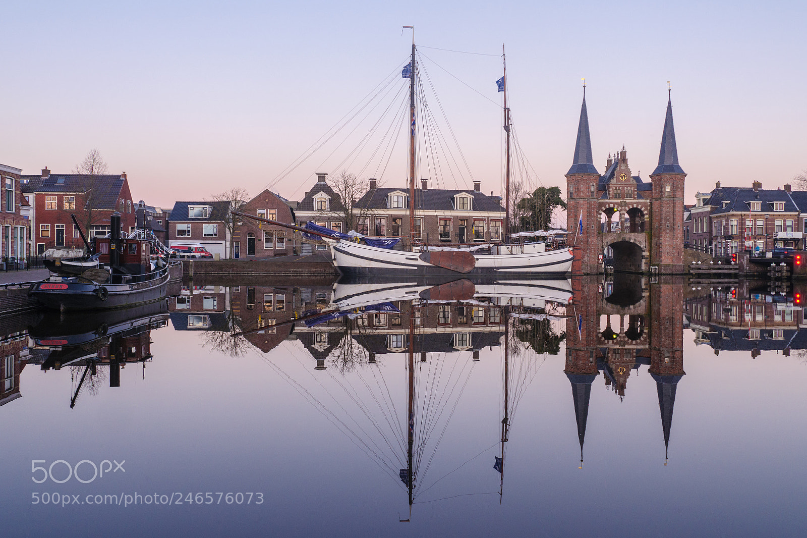 Panasonic Lumix DMC-GX8 sample photo. Sneek reflections photography