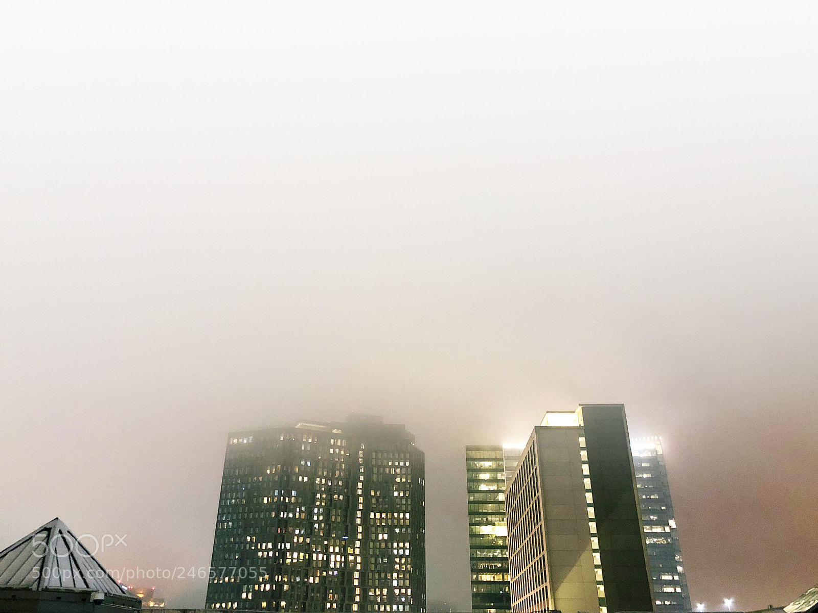 Apple iPhone 8 Plus sample photo. Foggy day photography