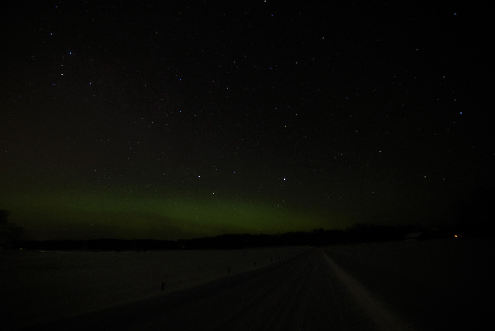 A Series Lens sample photo. Cold midnight photography