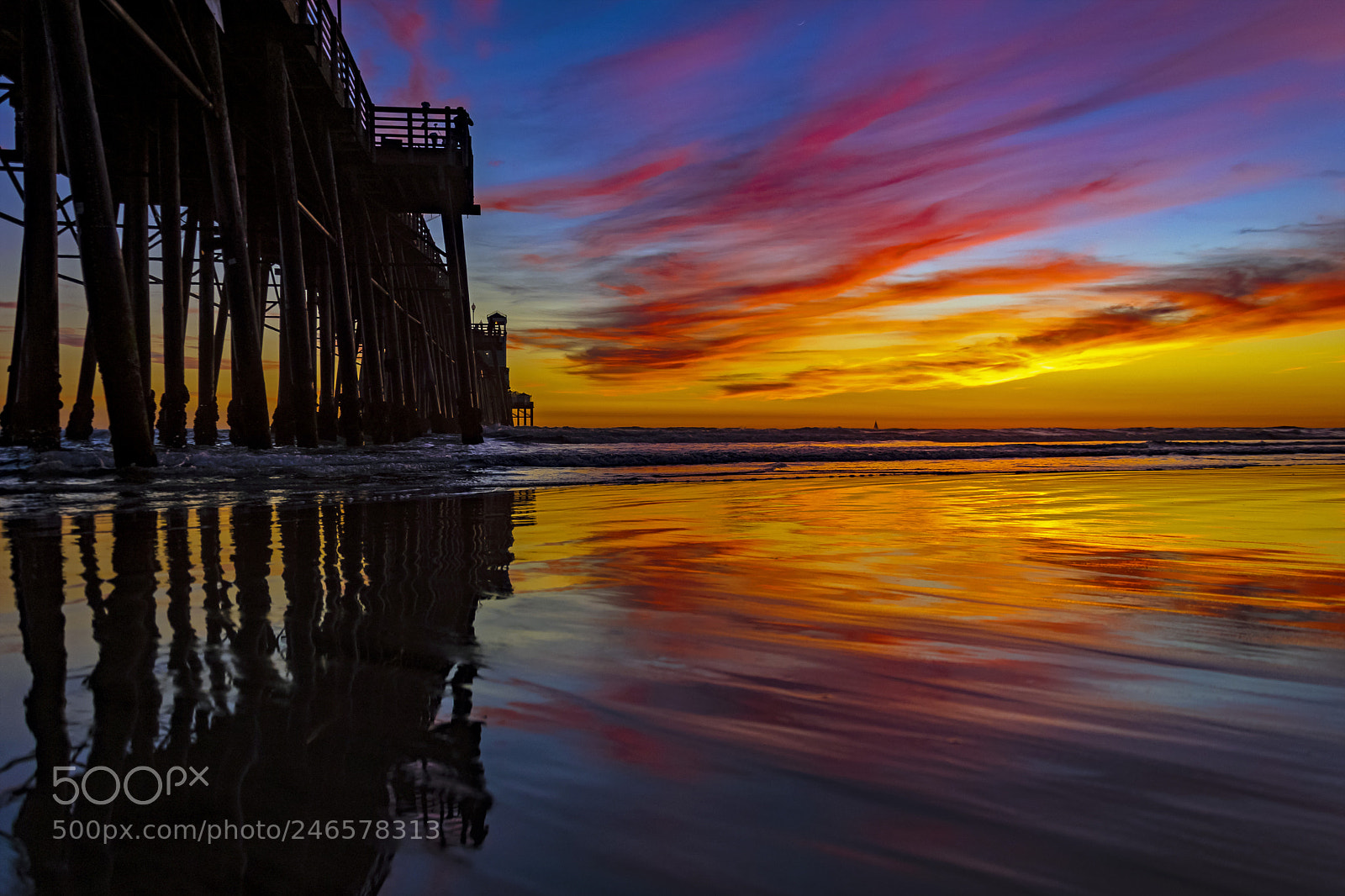 Nikon D500 sample photo. Fiery sunset in oceanside photography