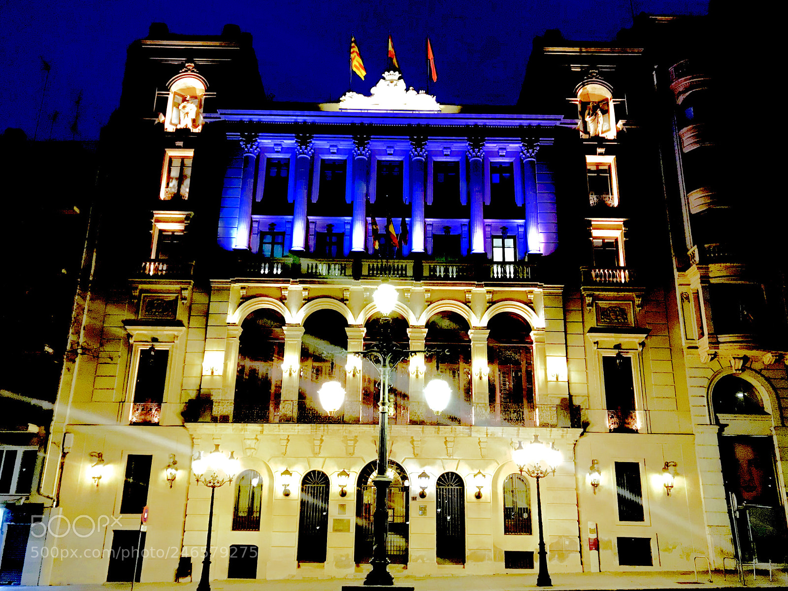 Apple iPhone 7 Plus sample photo. Lleida town hall photography