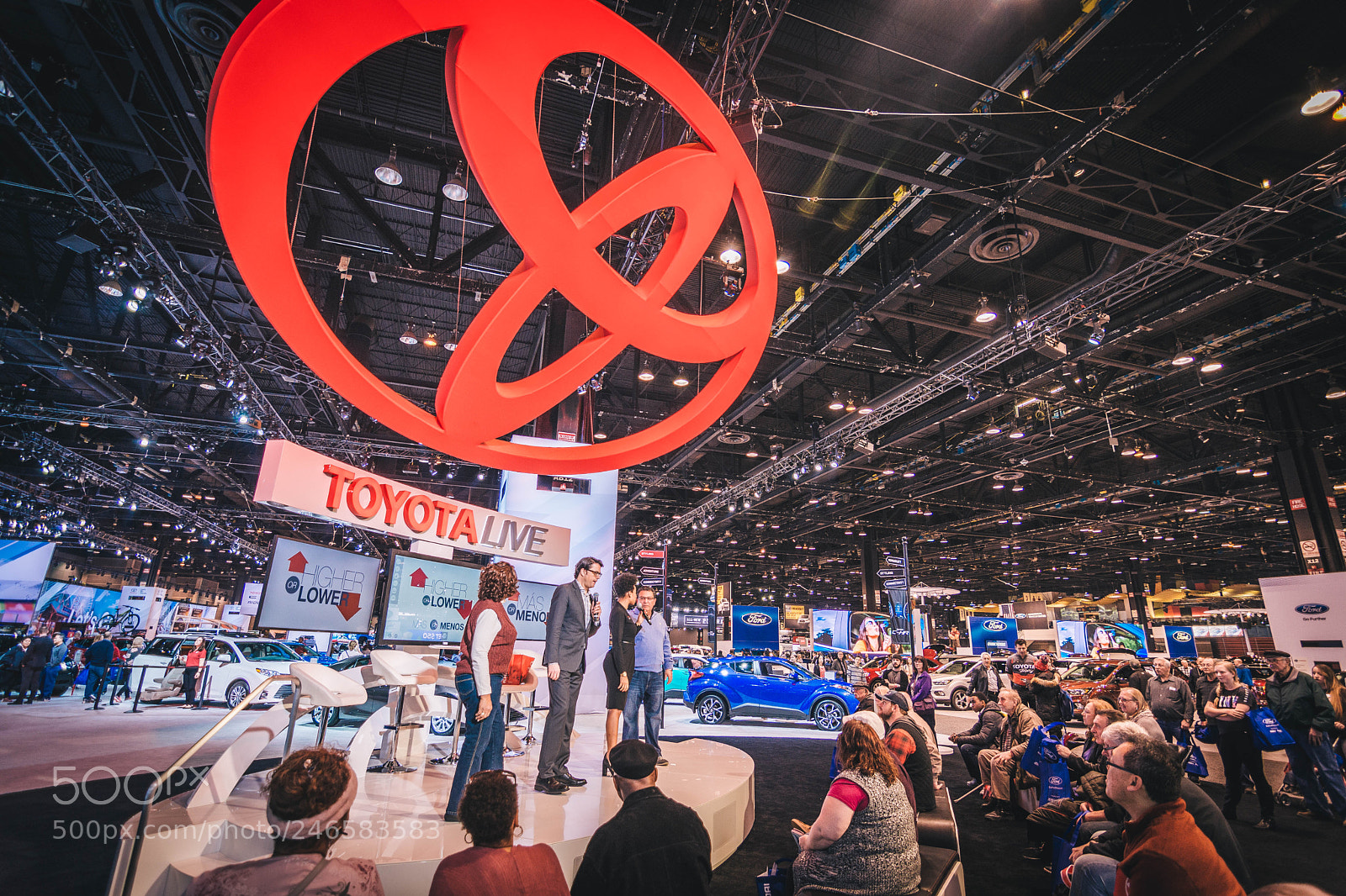 Nikon D7200 sample photo. "toyota live" photography