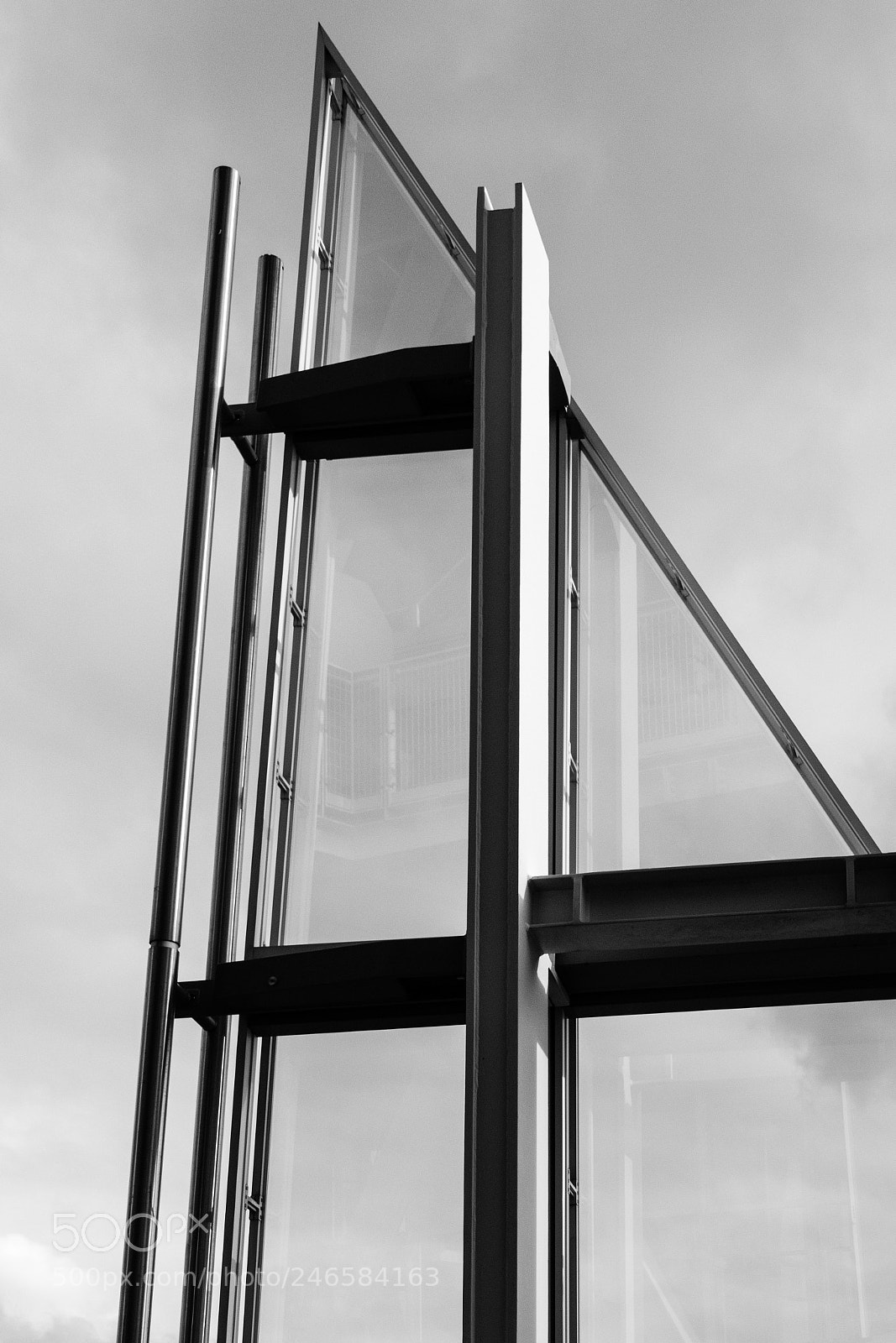 Nikon D7500 sample photo. A shard of the photography