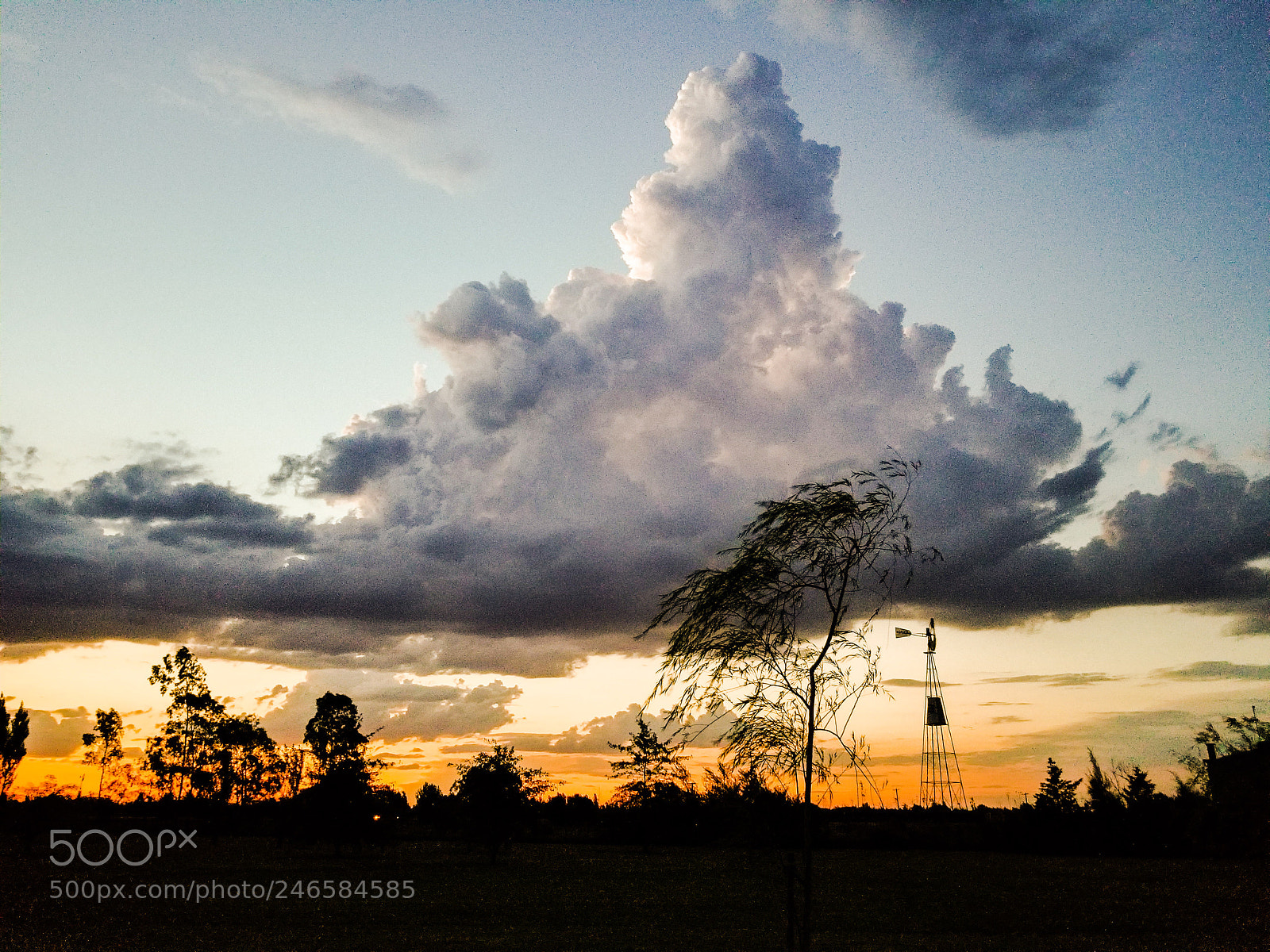 Samsung Galaxy S8+ sample photo. Monster clouds photography
