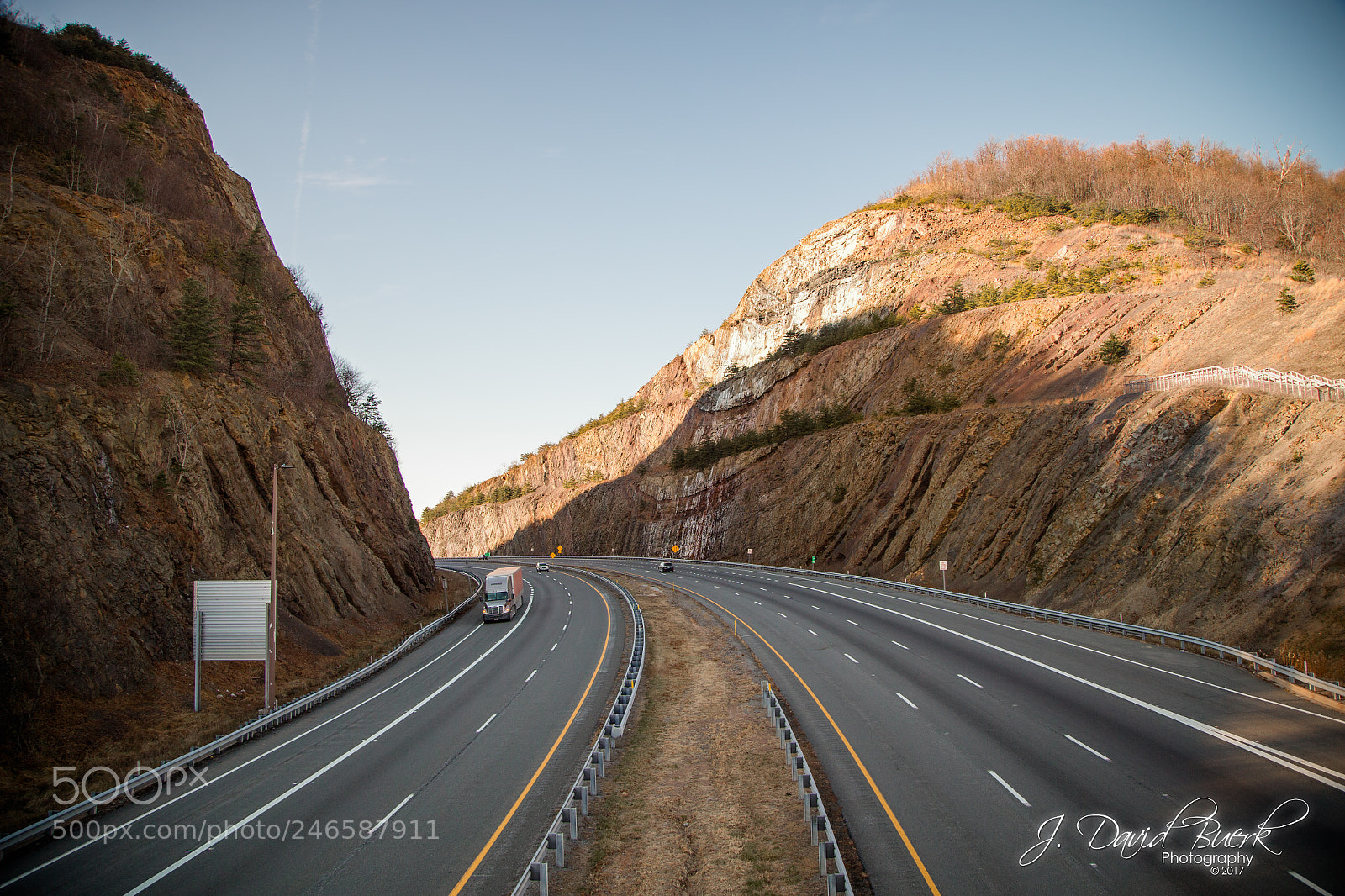Canon EOS-1D X sample photo. Warmer in the winter photography