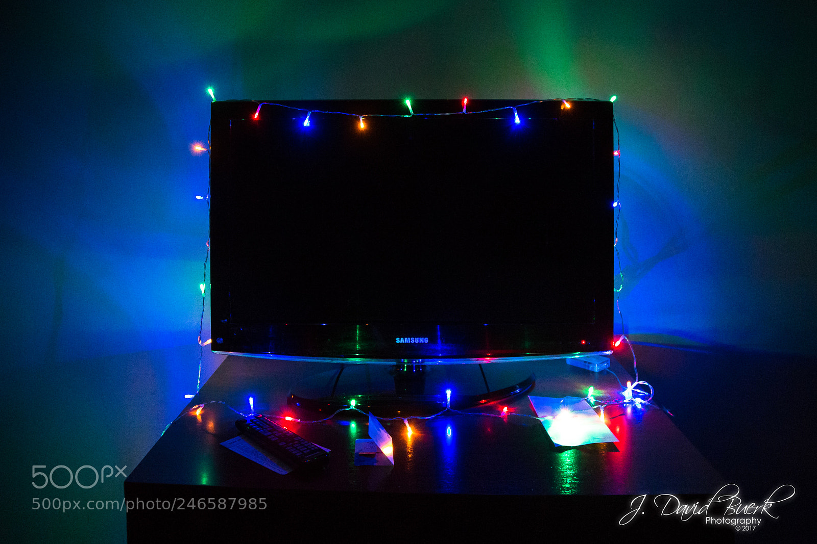 Canon EOS-1D X sample photo. Warmer in the winter photography