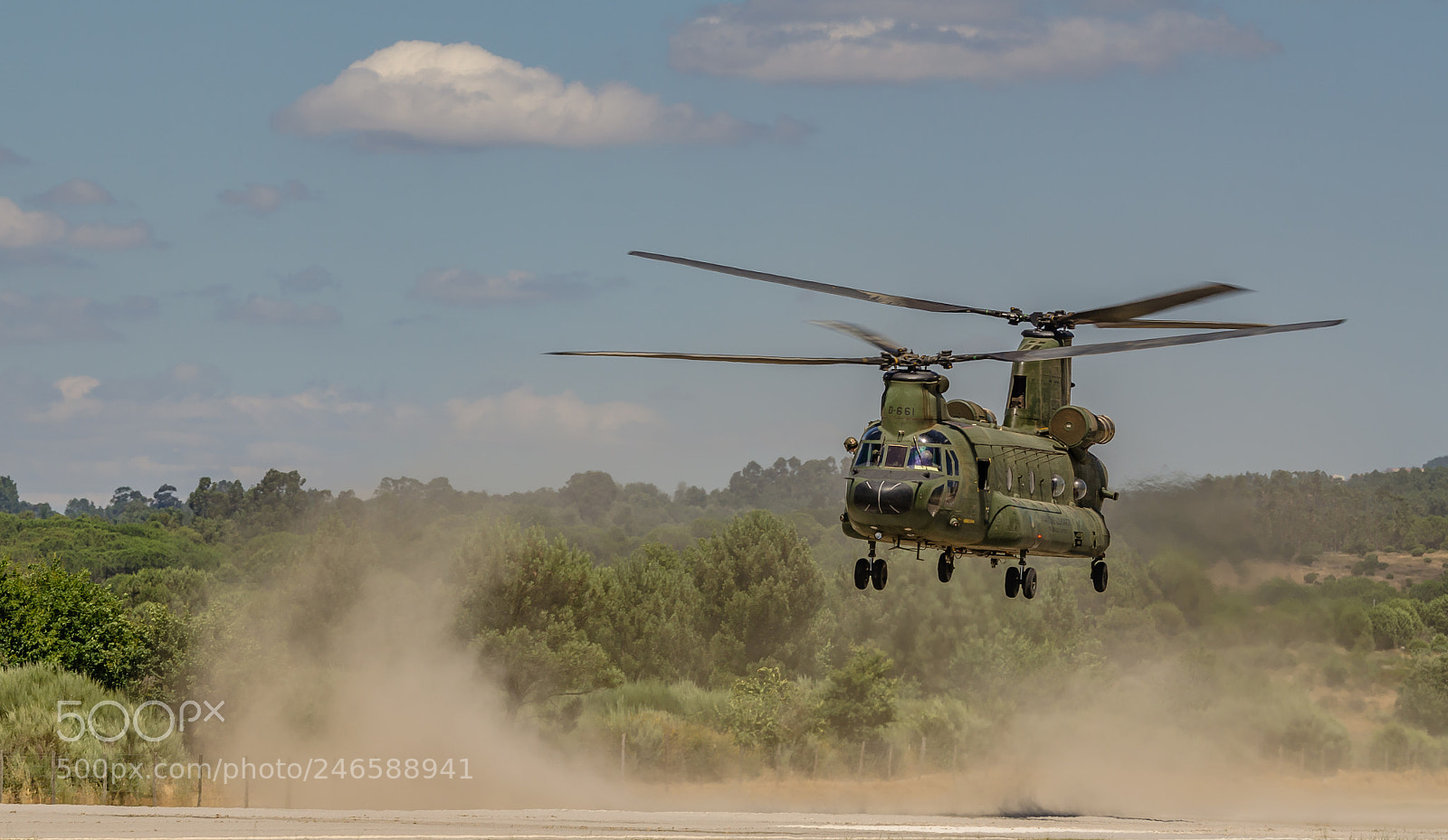 Nikon D5100 sample photo. Ch-47 chinook photography