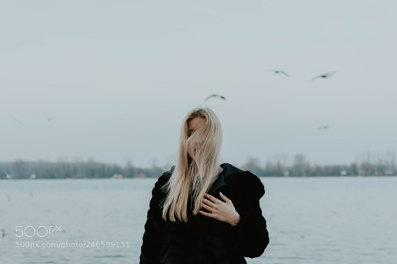 Nikon D7200 sample photo. Blonde in the wind photography