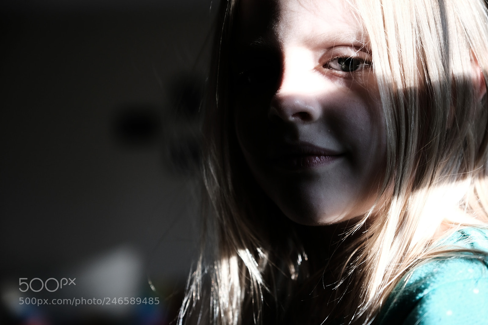 Fujifilm X-T2 sample photo. Evening light photography