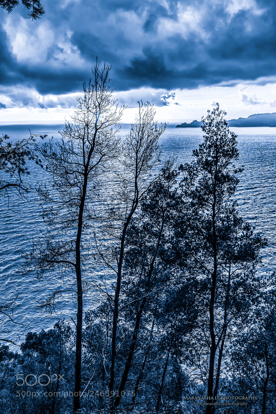 Canon EOS 6D Mark II sample photo. Sunset over portofino promontory photography