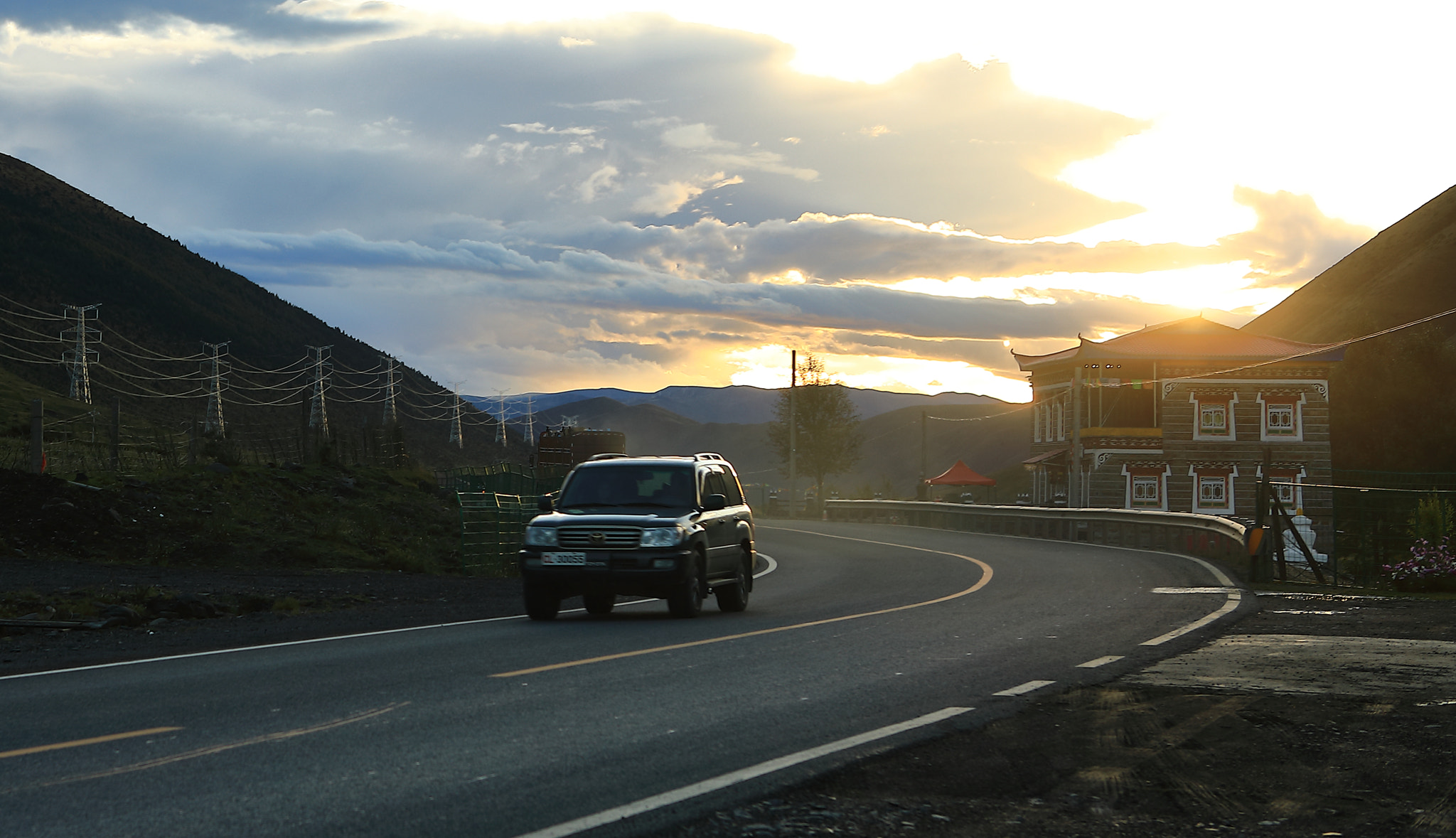 Canon EF 24-70mm F2.8L USM sample photo. 赶路 photography
