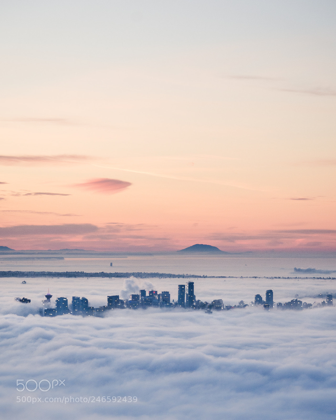 Nikon D7200 sample photo. City in the clouds photography