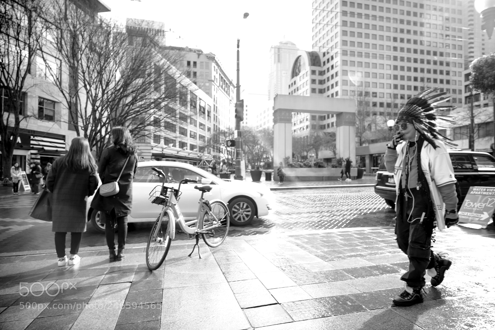 Sony a7 II sample photo. Sunday afternoon stroll photography