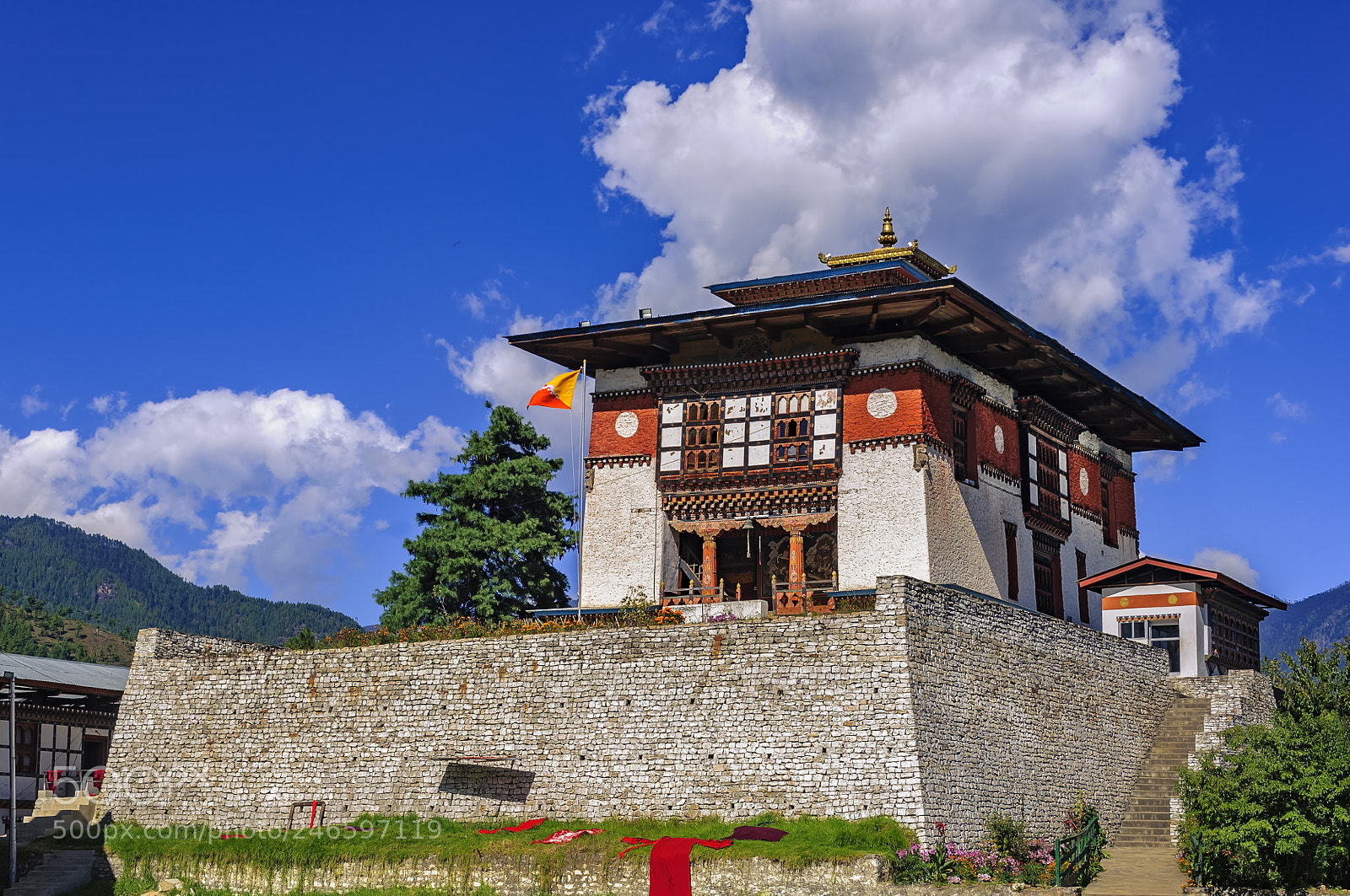 Nikon D90 sample photo. Landmark of thimphu, dechen photography