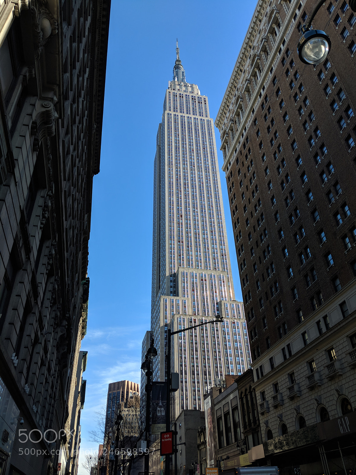 Google Pixel 2 XL sample photo. Building photography