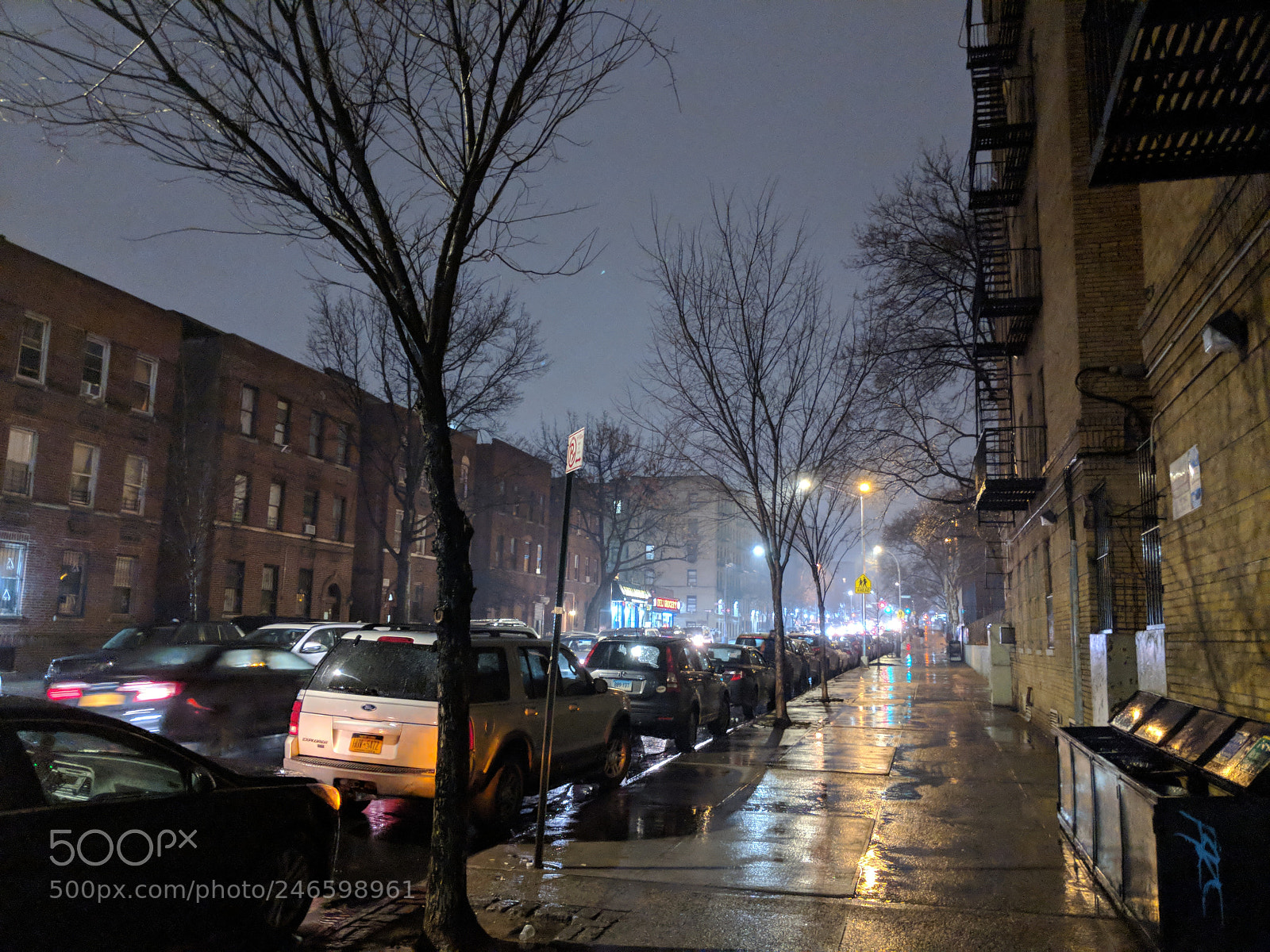 Google Pixel 2 XL sample photo. Morrris street photography