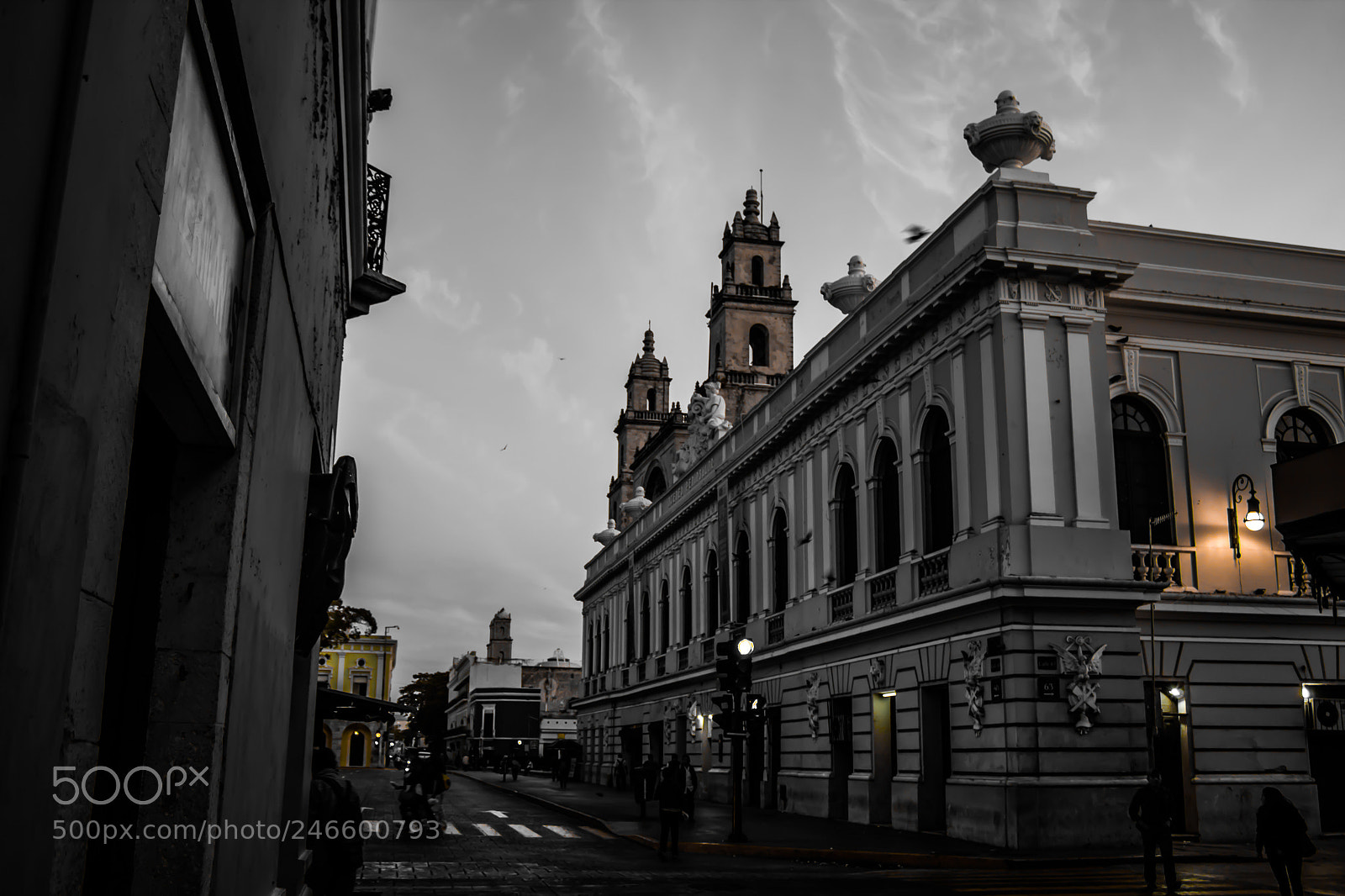 Canon EOS 1300D (EOS Rebel T6 / EOS Kiss X80) sample photo. Catedral m rida yucat photography