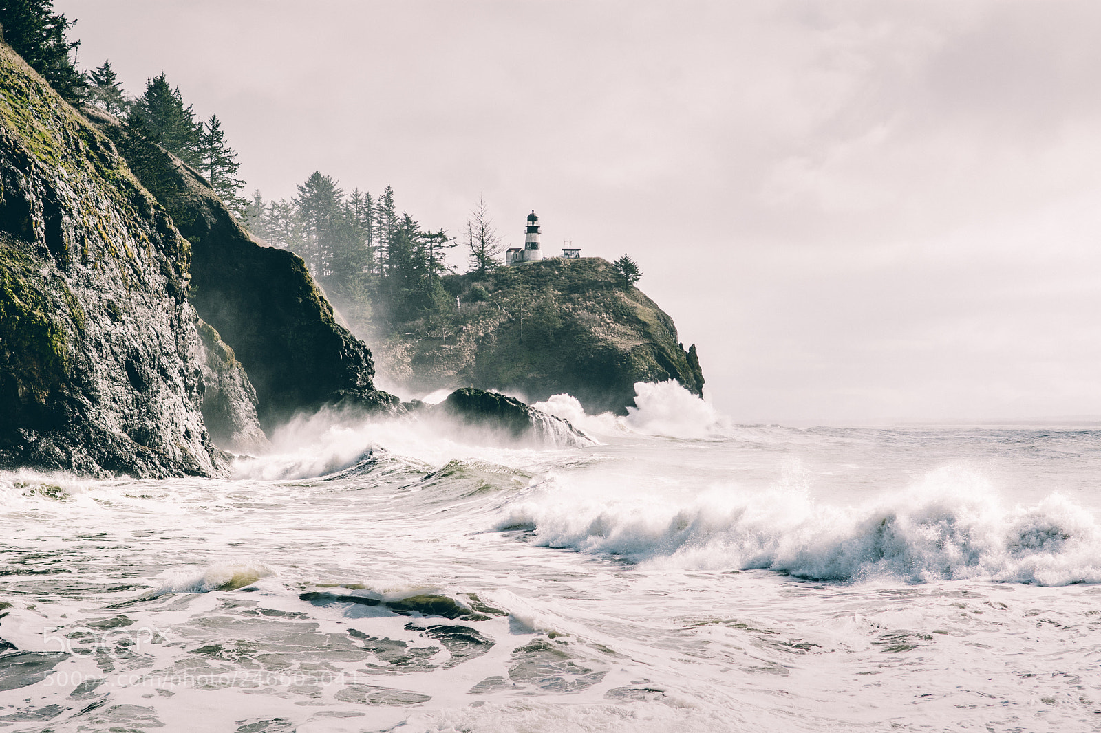 Nikon D7100 sample photo. Above the waves photography