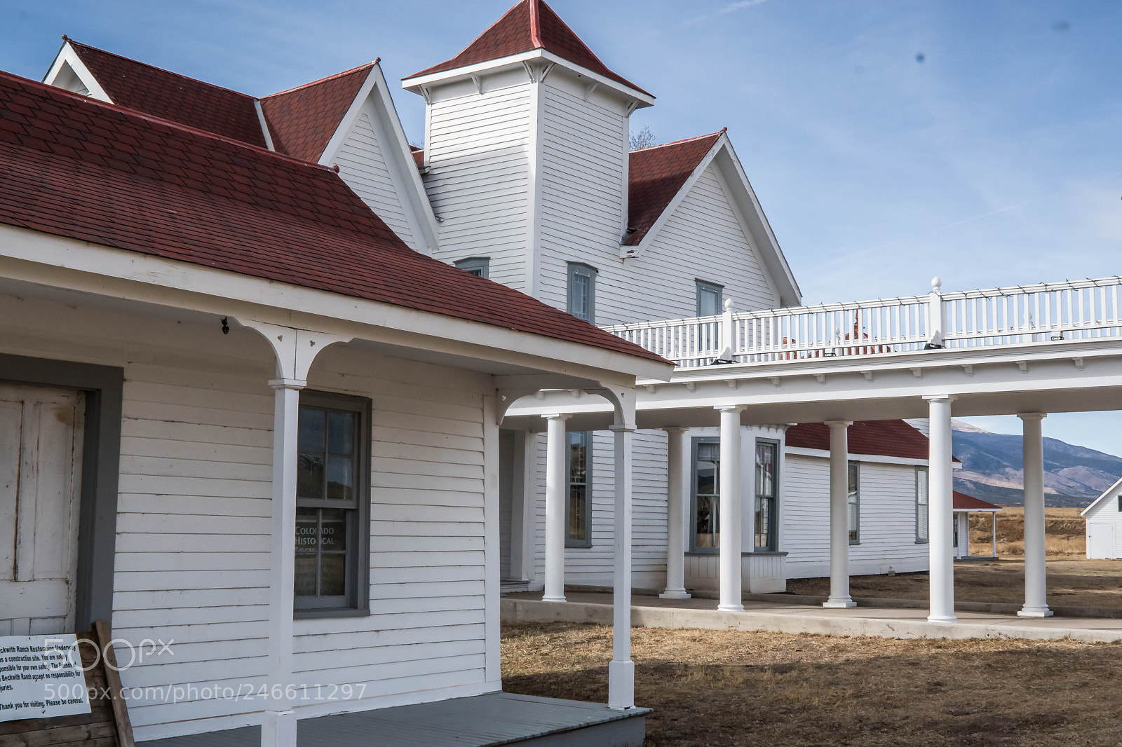 Sony ILCA-77M2 sample photo. Architecture - ranch # 4 photography