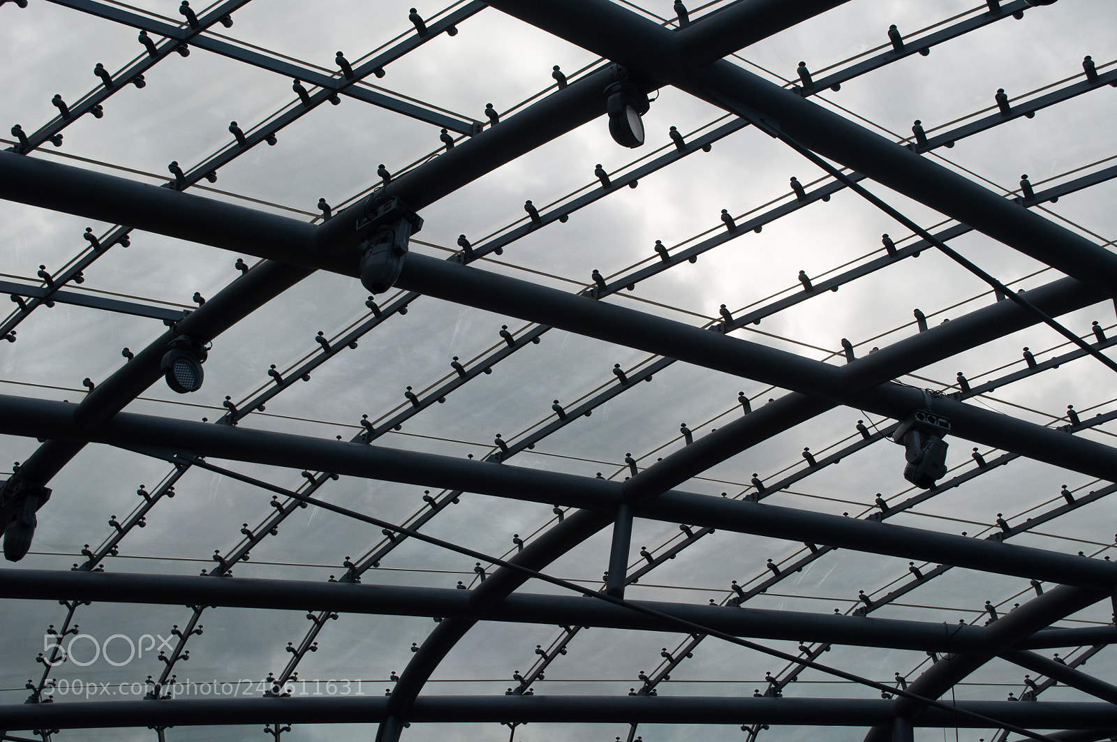 Nikon D5000 sample photo. Hanger 7 roof photography