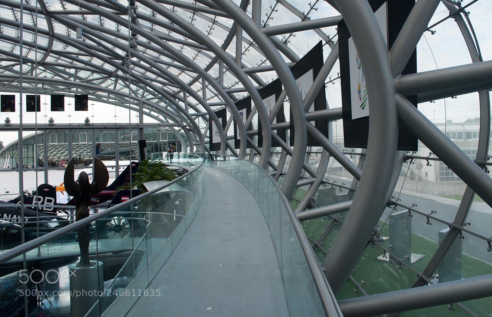 Nikon D5000 sample photo. Hanger 7 walls photography