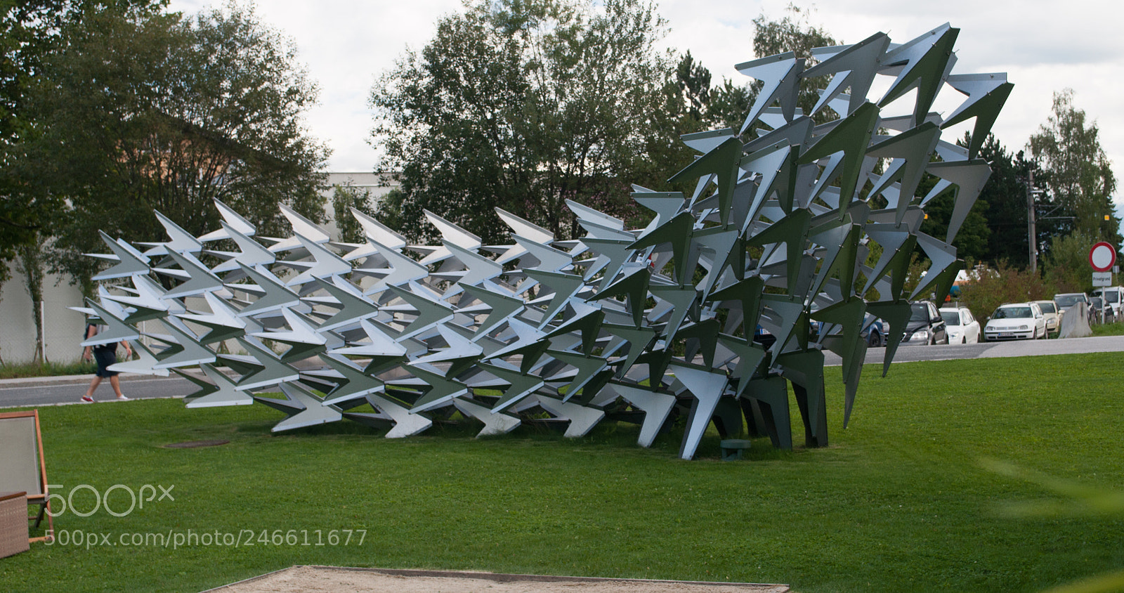 Nikon D5000 sample photo. Sculpture outside hanger 7 photography