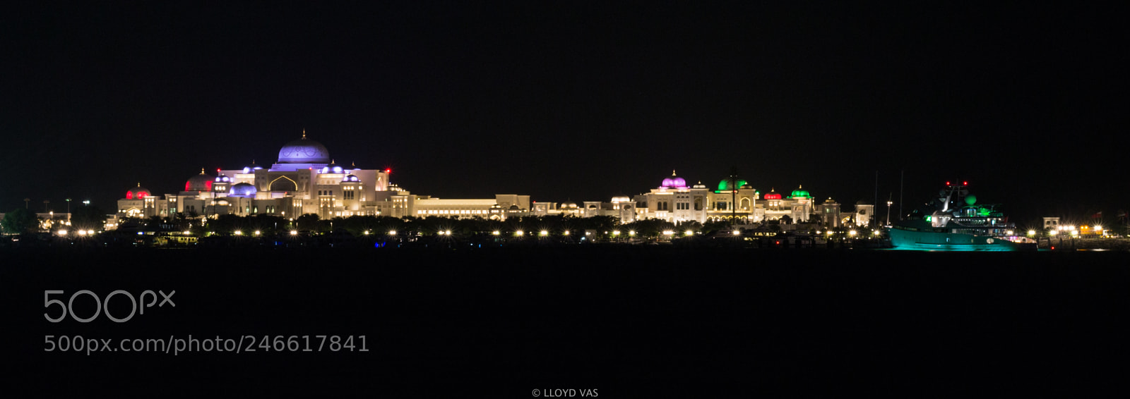Nikon D3100 sample photo. Emirates palace view at photography