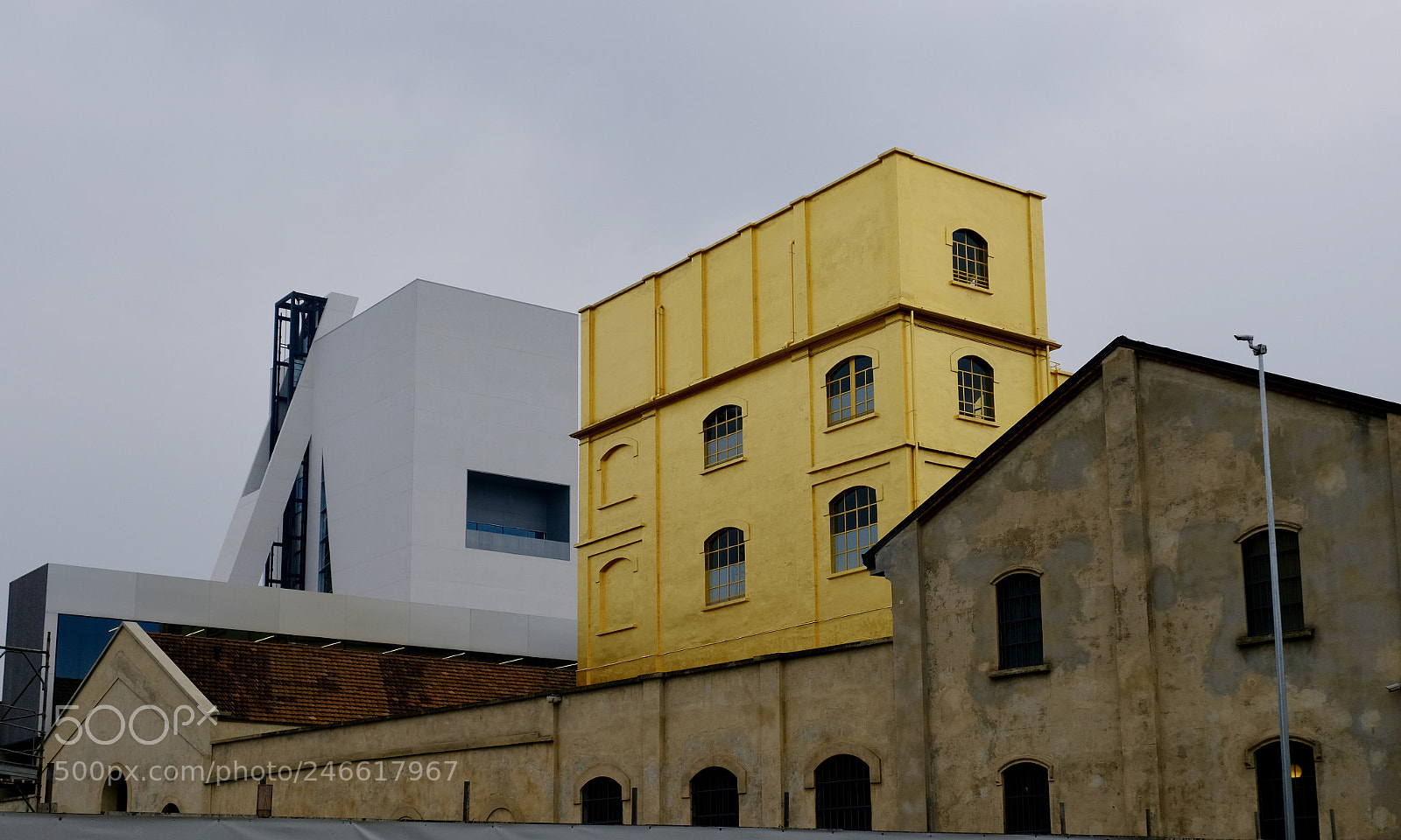 Fujifilm X-T2 sample photo. Fondazione prada - milan photography