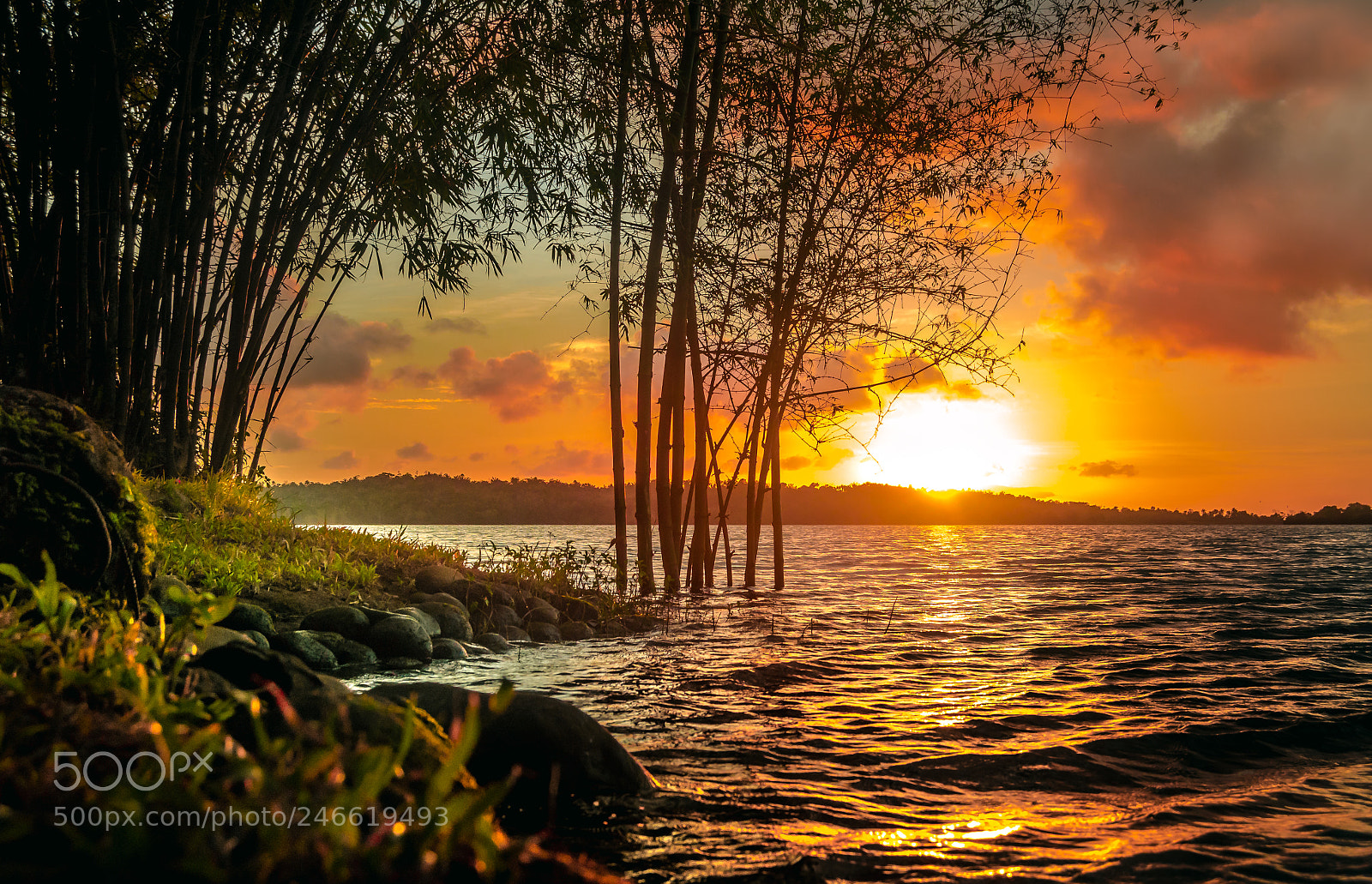 Nikon D5100 sample photo. Sunset over the lake photography