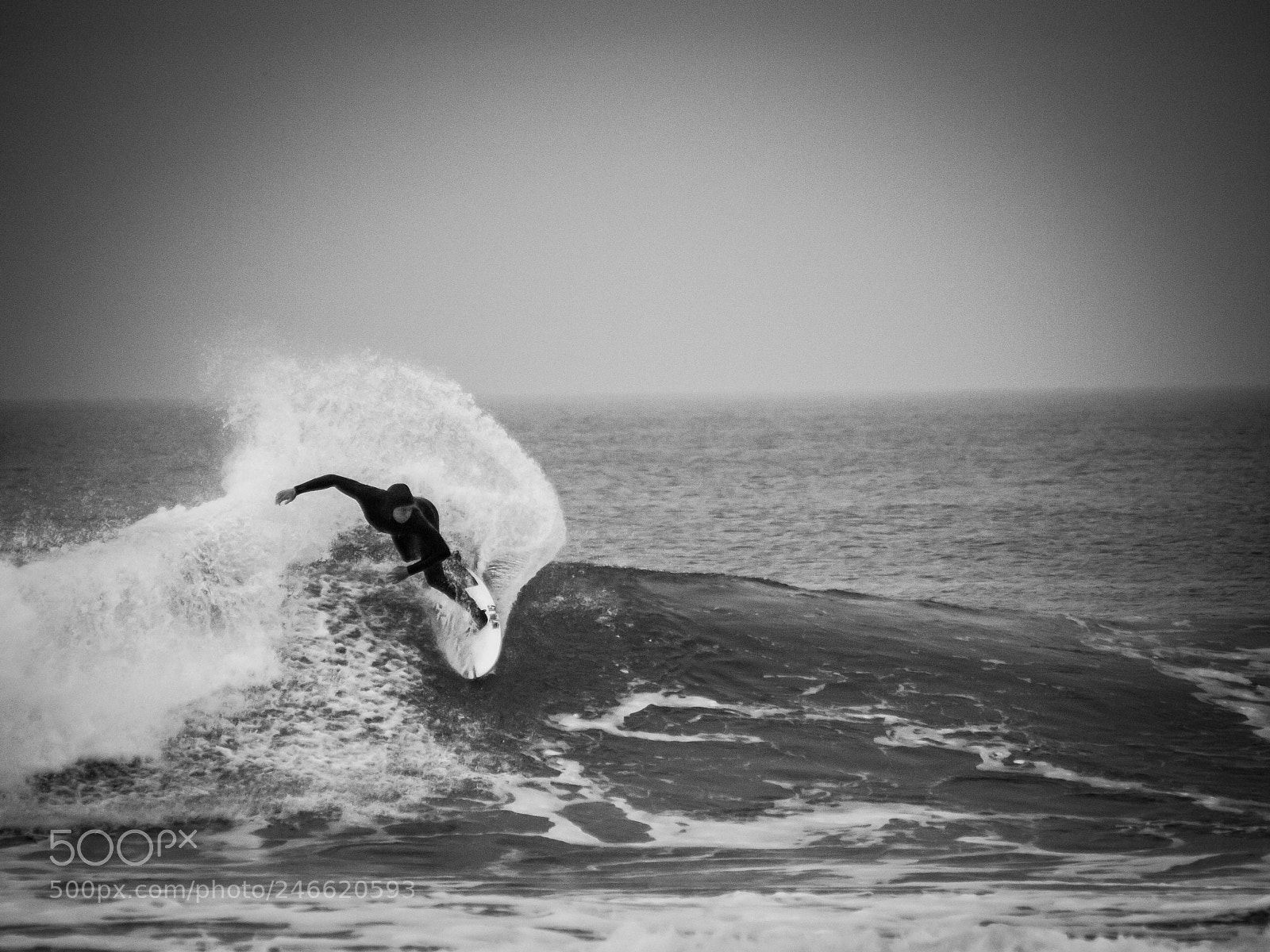 Olympus E-5 sample photo. On the wave photography