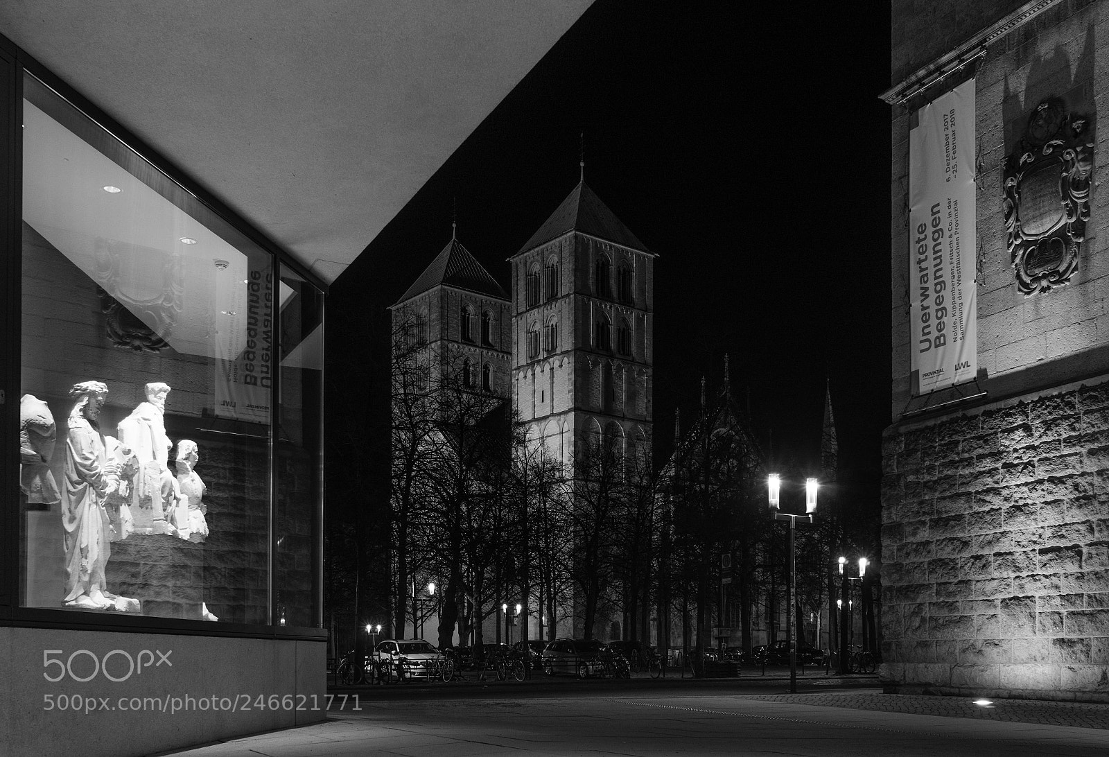 Sony a7 sample photo. St. paulus dom framed photography