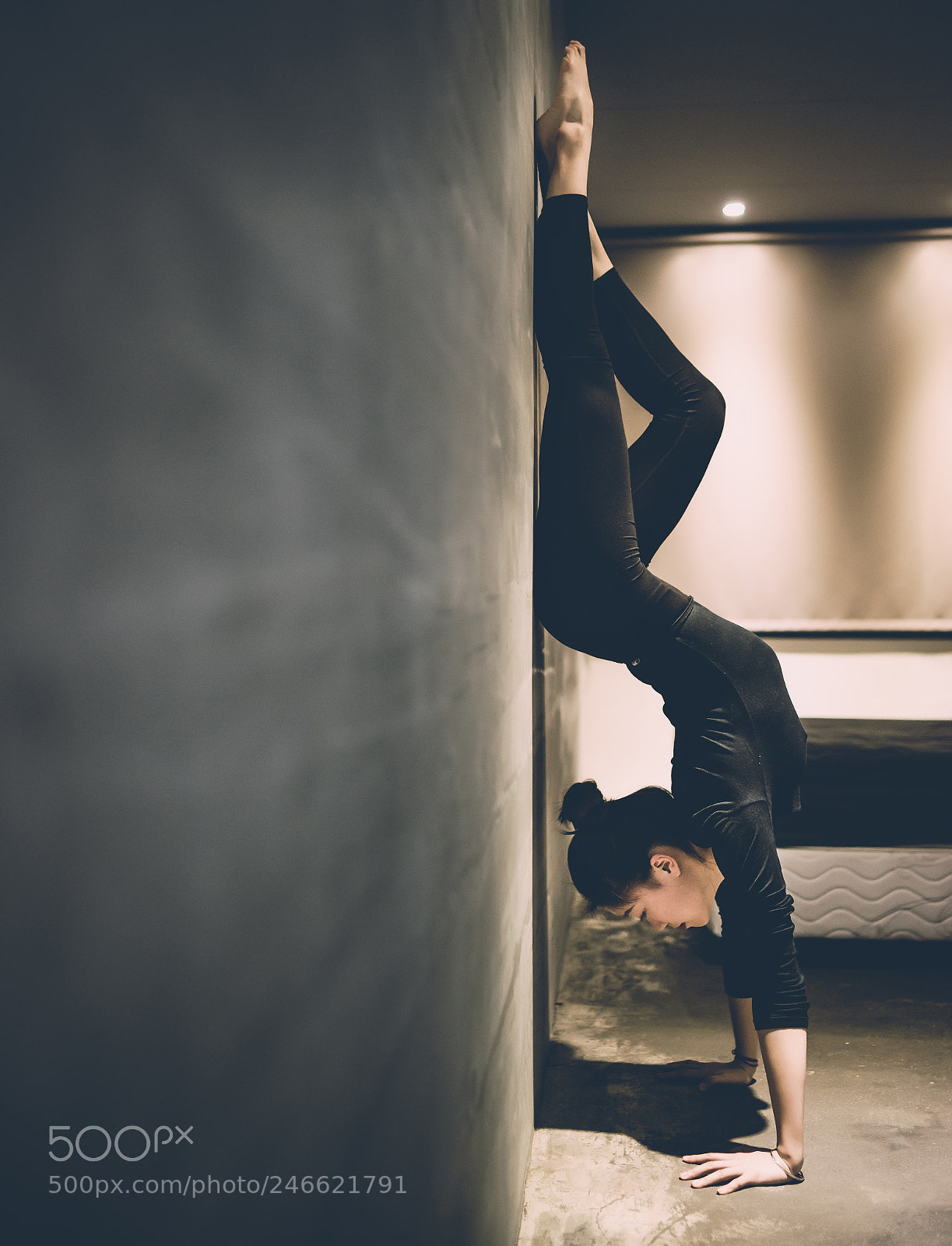 Nikon D610 sample photo. Handstand photography