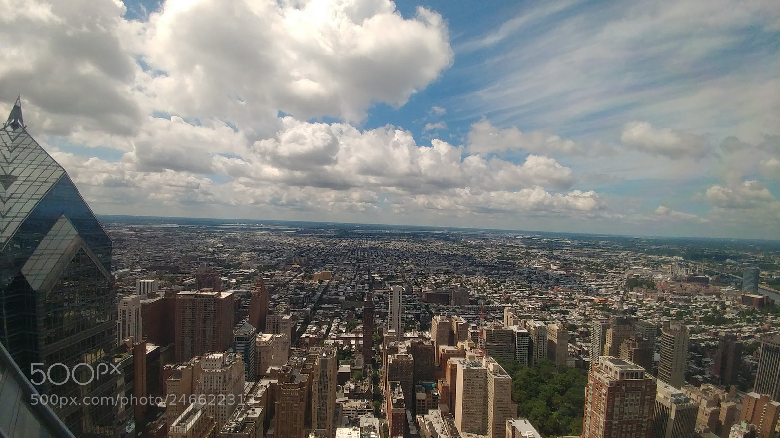 LG V20 sample photo. Skyscraper photography